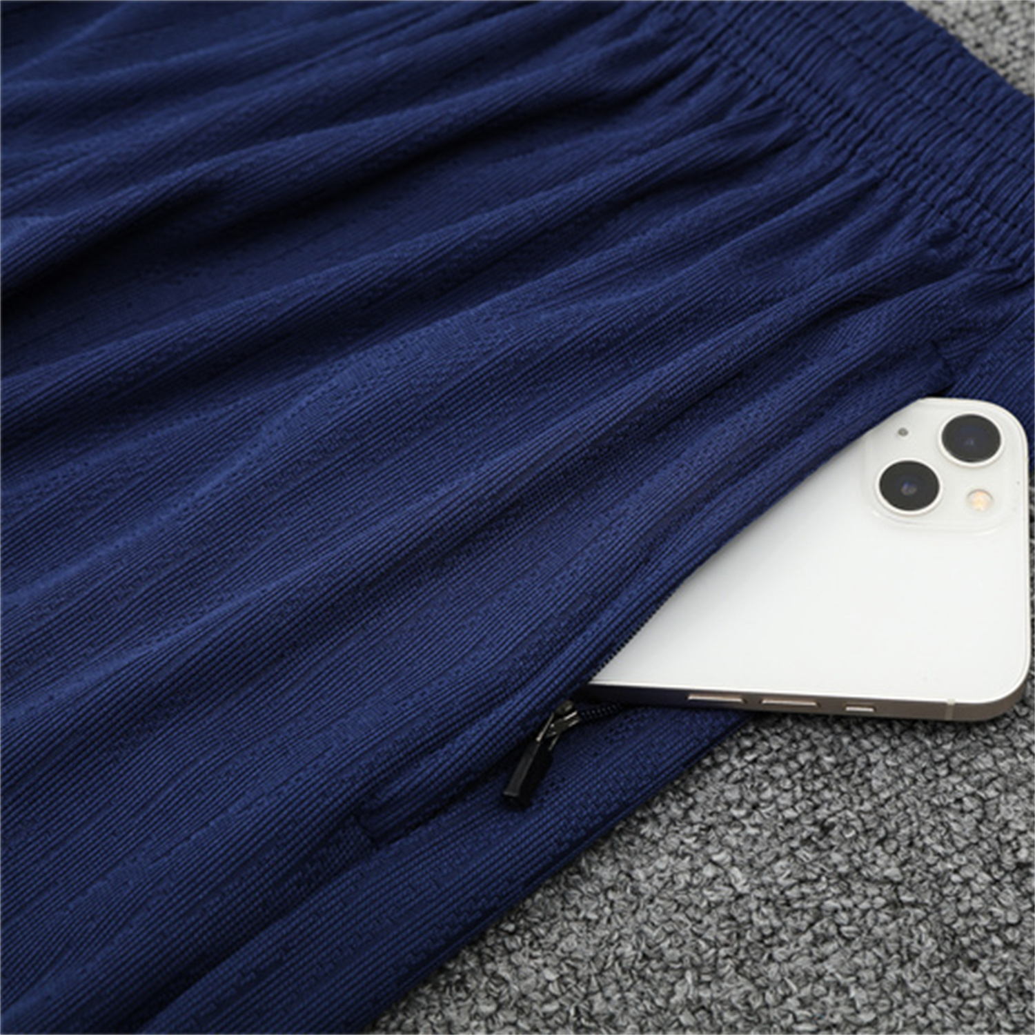 AlphaJersey-Barcelona 25-26 Kids Long Sleeve Training Set - Purple Top & Deep Blue Pants