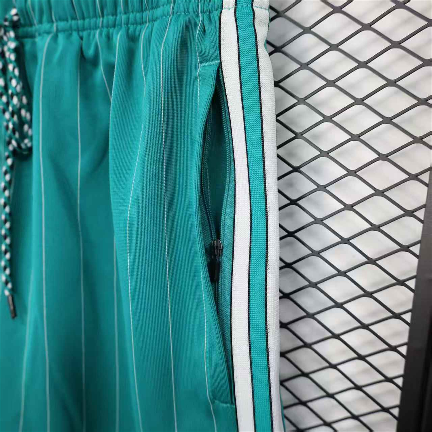 AlphaJersey-Liver.pool 25-26 Trefoil Cyan Travel Shorts - Player Version