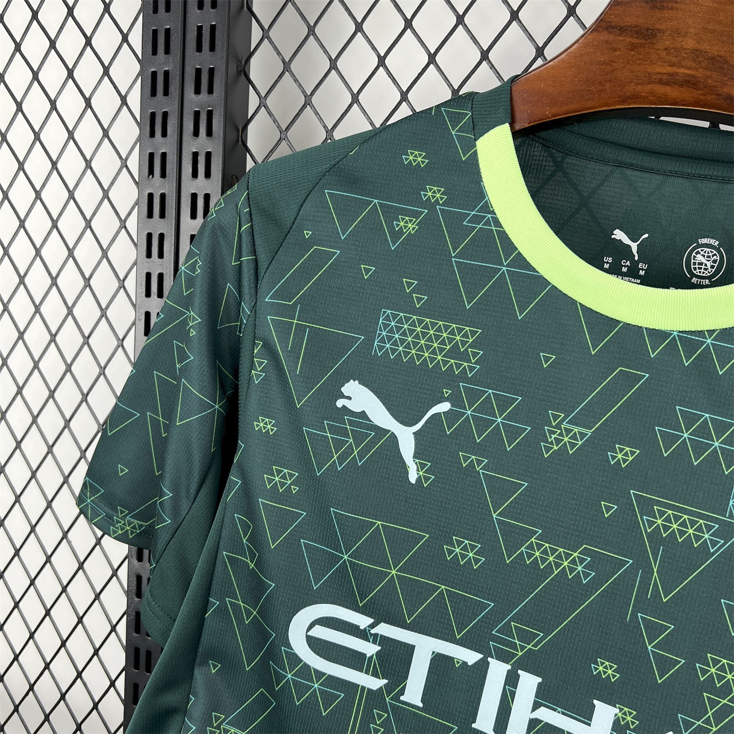 AlphaJersey-Manchester City 25-26 Fourth Green Jersey - Fans Version