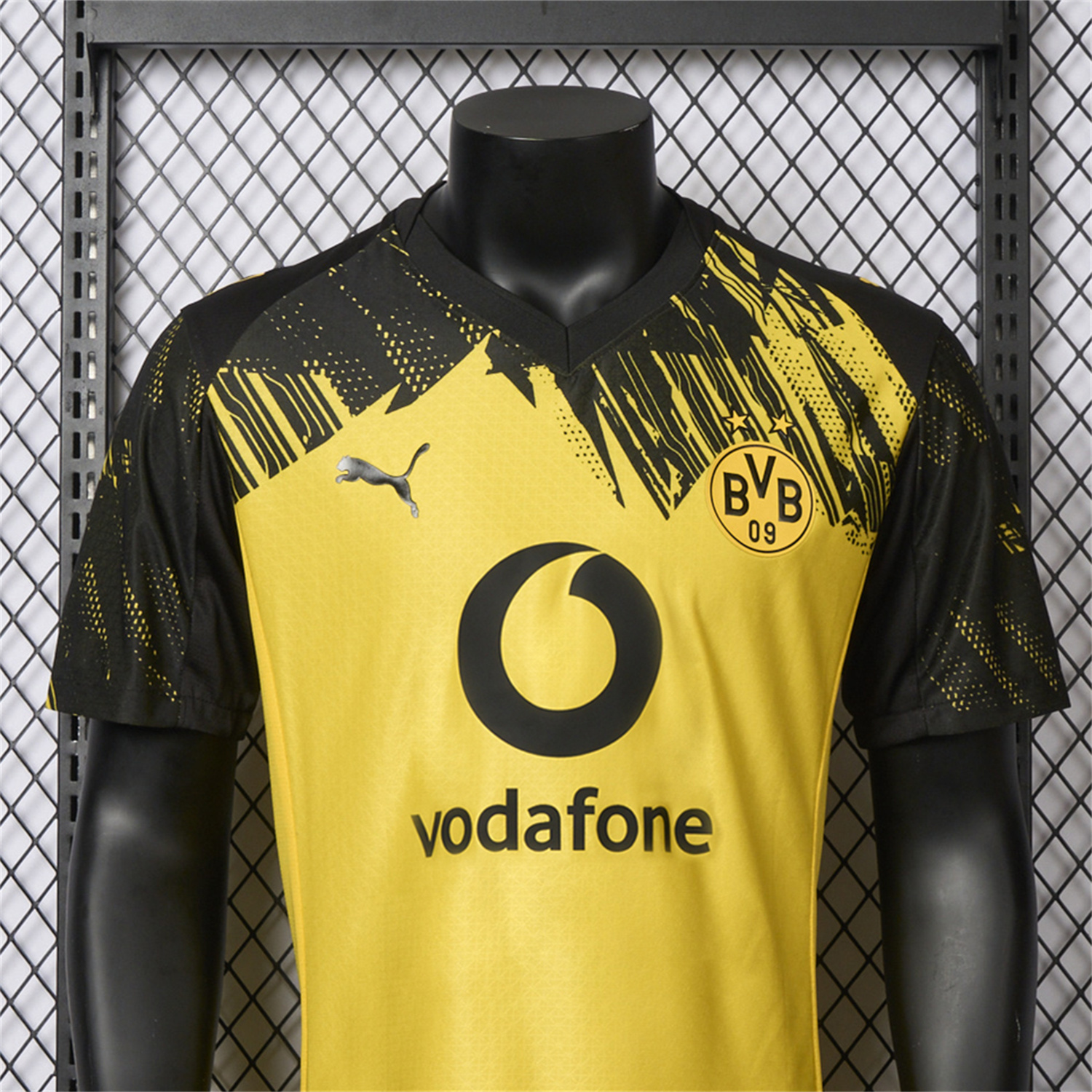 AlphaJersey-Dortmund 25-26 Home Jersey With Chest Sponsor - Player Version