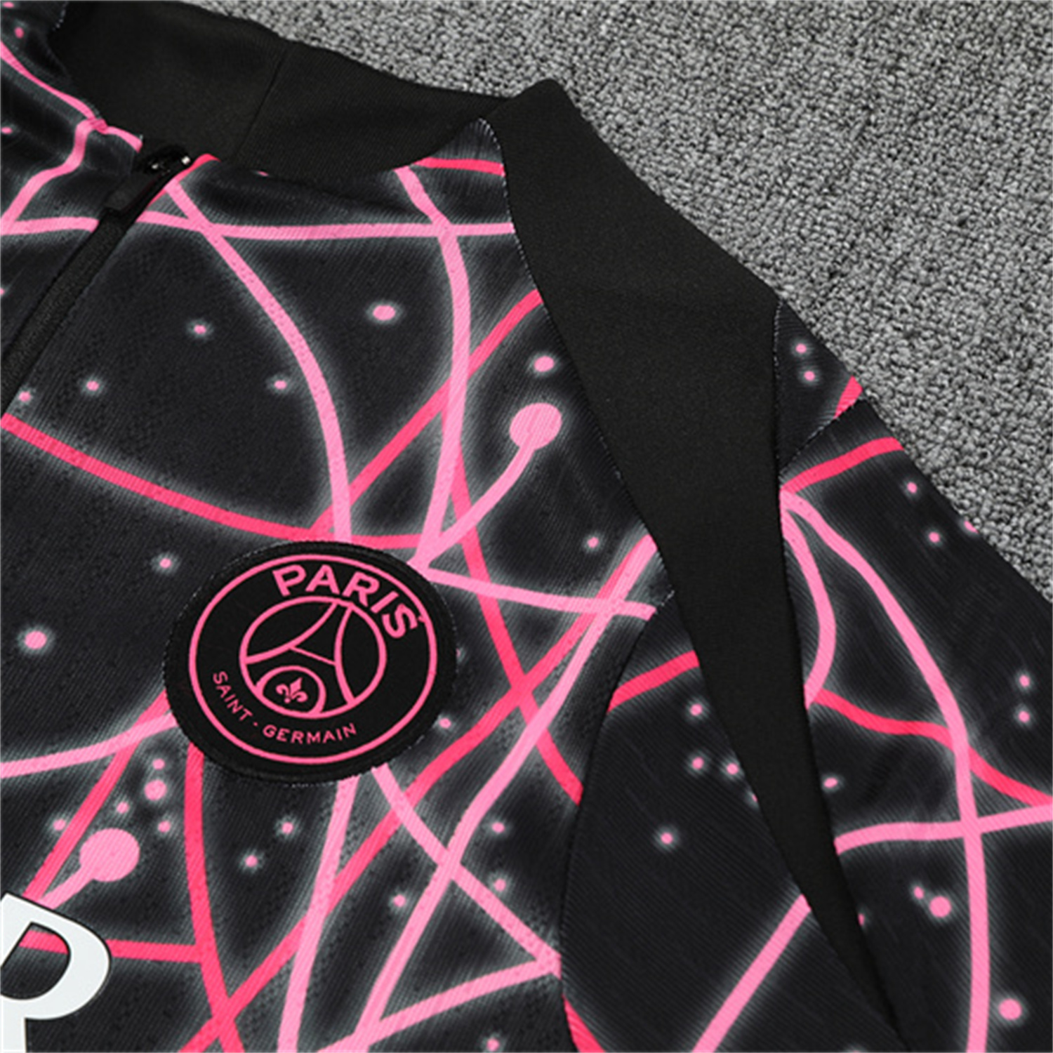 AlphaJersey-Paris Saint-Germain PSG 25-26 Kids Long Sleeve Training Set - JD Black Pink Top and Black Pants
