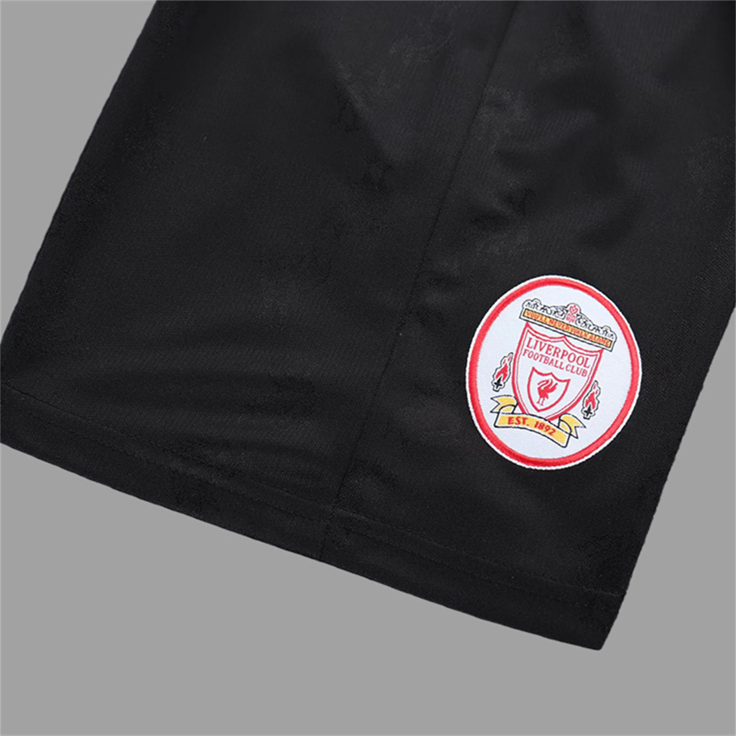 AlphaJersey-Retro Liver.pool 1996-97 Black Special Kids Kit