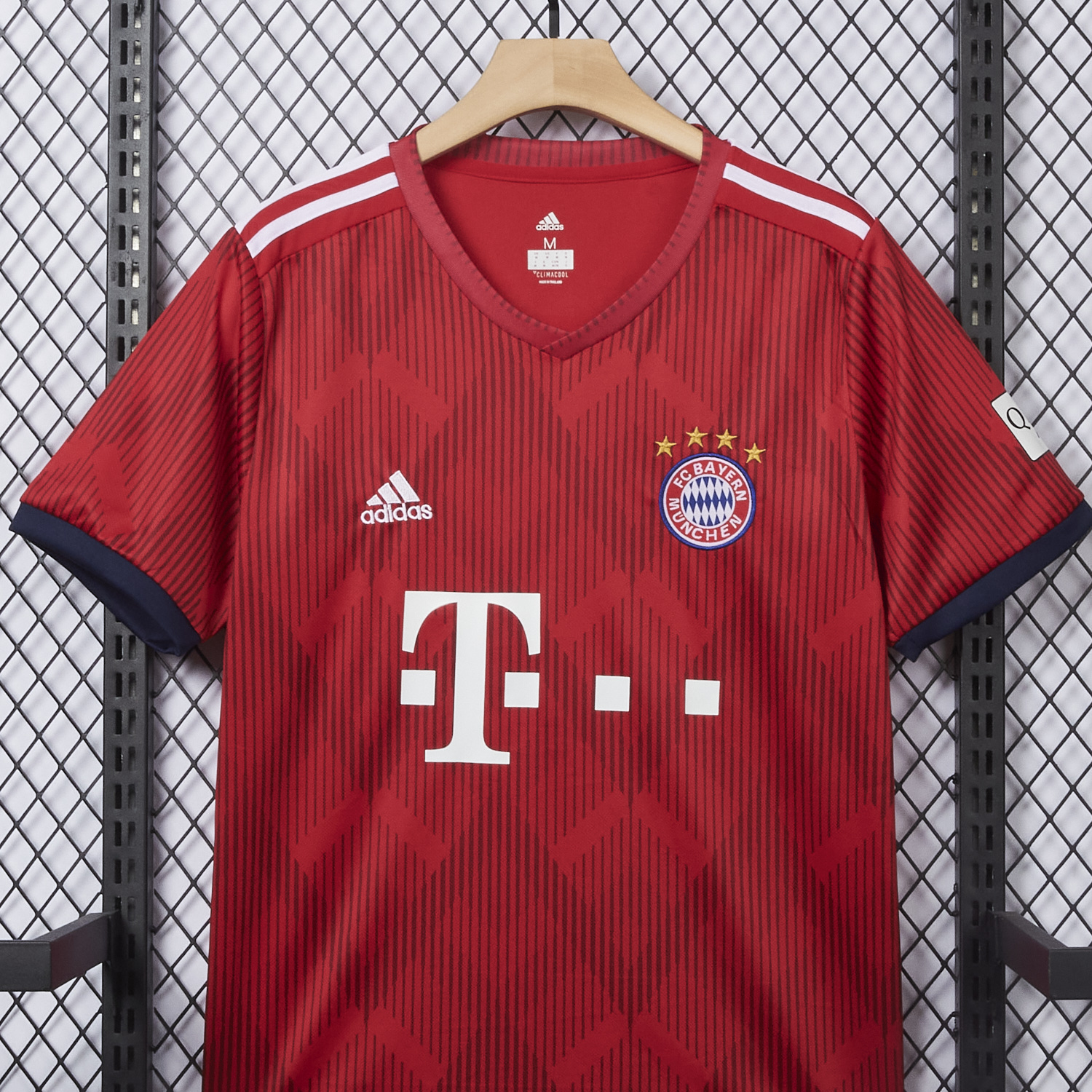 AlphaJersey-Retro Bayern Munich 2018-19 Home Men's Adult Jersey Set - Fans Version