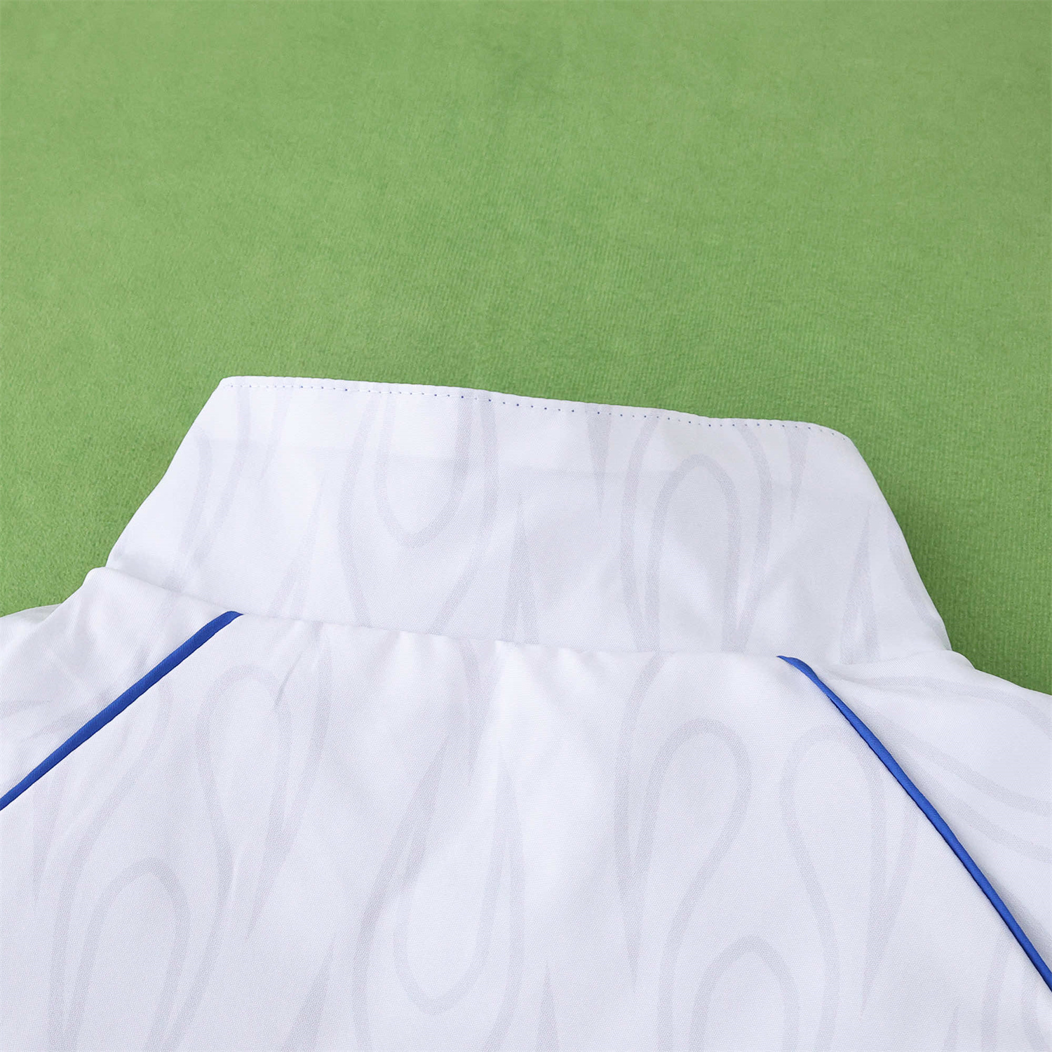 AlphaJersey-Retro Japan 1998 Throwback Double Sided Reversible Windbreaker - White & Blue