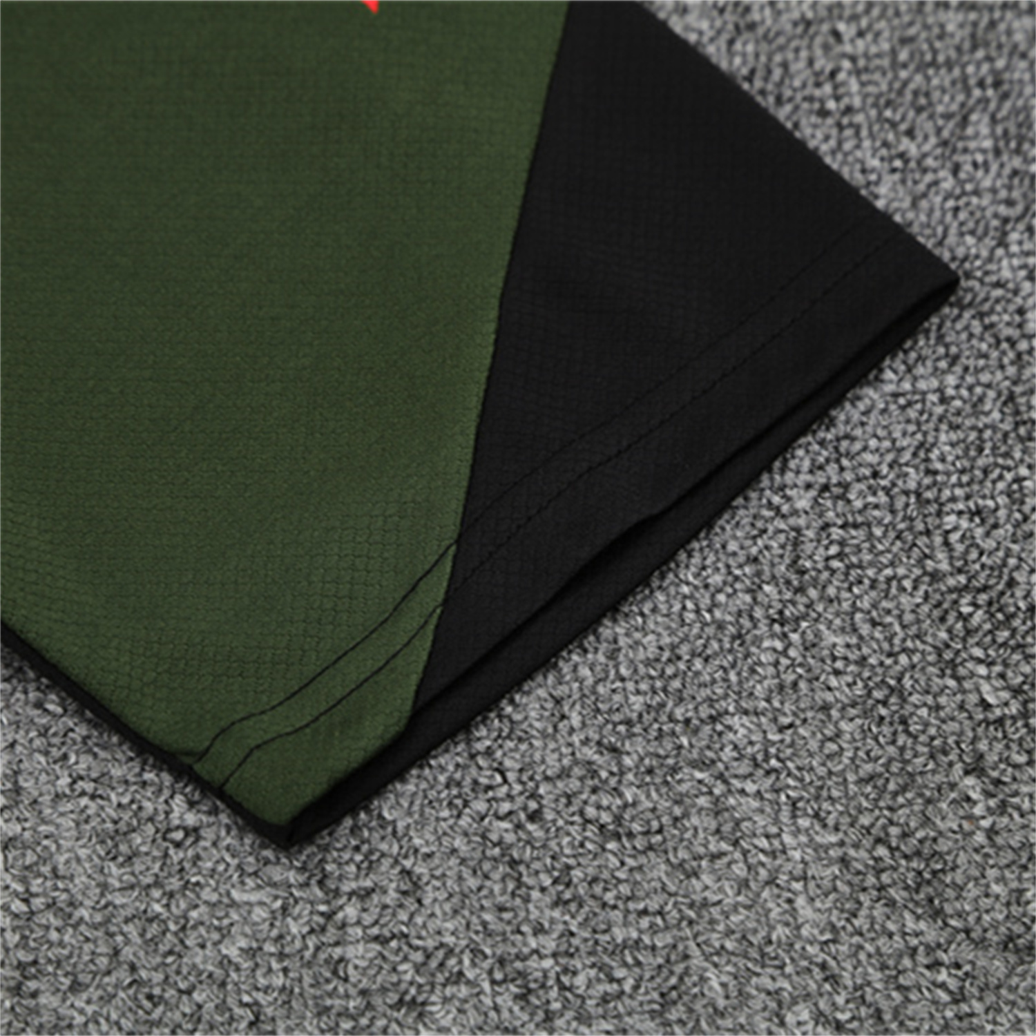 AlphaJersey-Bayern Munich 25-26 Short-Sleeve Training Set - Green Top & Black shorts