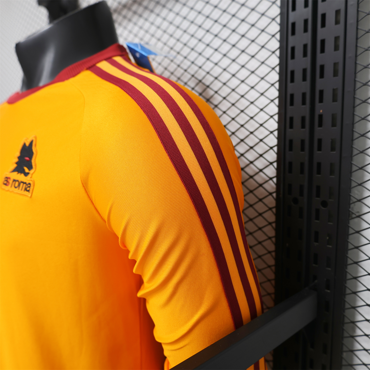 AlphaJersey-AS Roma 25-26 Retro Casual Style Orange Special Long Sleeves Jersey - Player Version