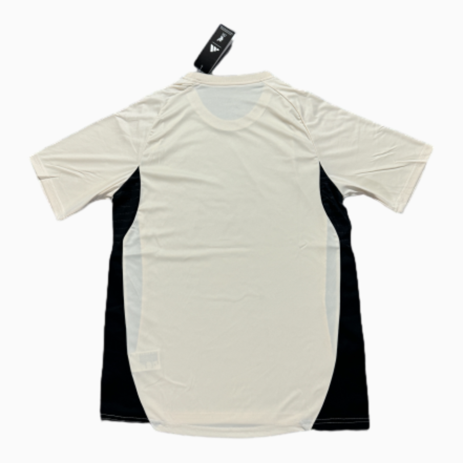 AlphaJersey-Liver.pool 25-26 AXA White Training Jersey - Fans Version