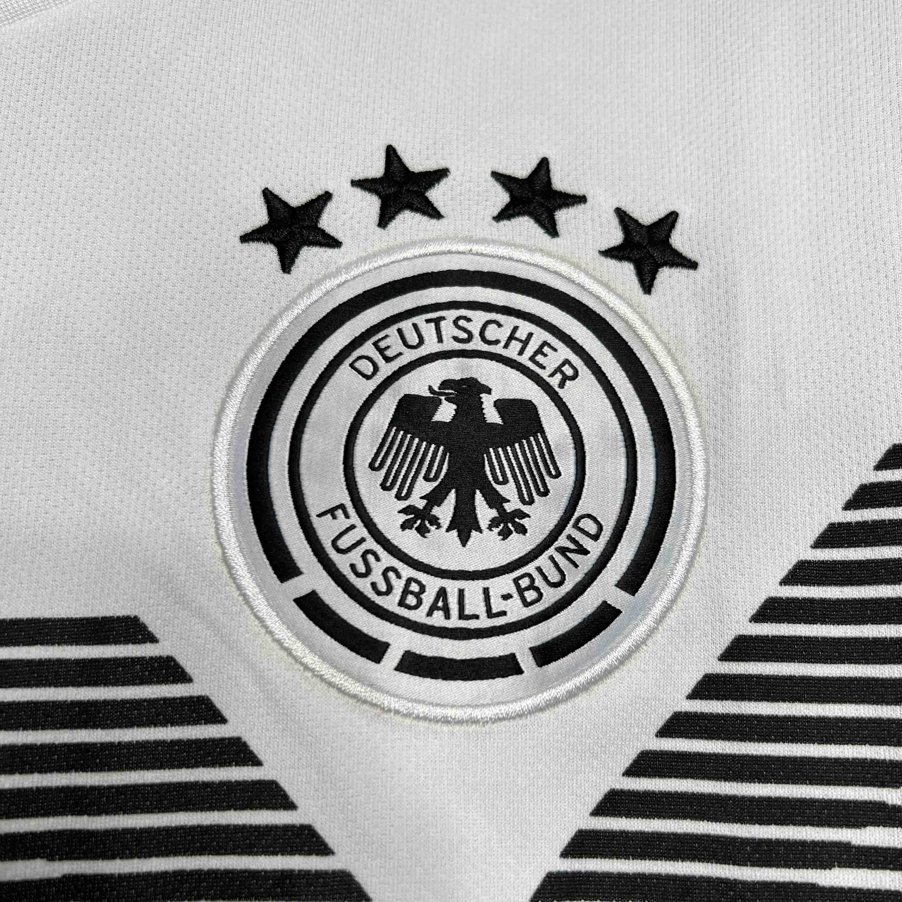 AlphaJersey-Retro Germany 2018 Home Stadium Jersey - Fans Version