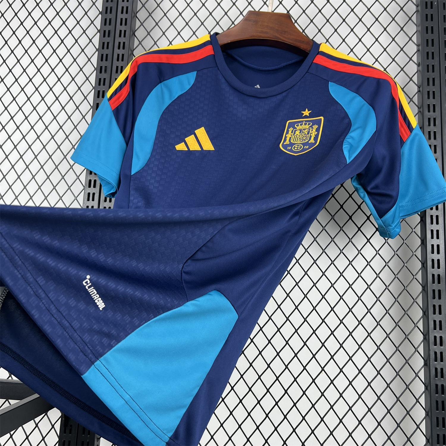 AlphaJersey-Spain 2026 Dark Blue Pre-Match Training Jersey - Fans Version