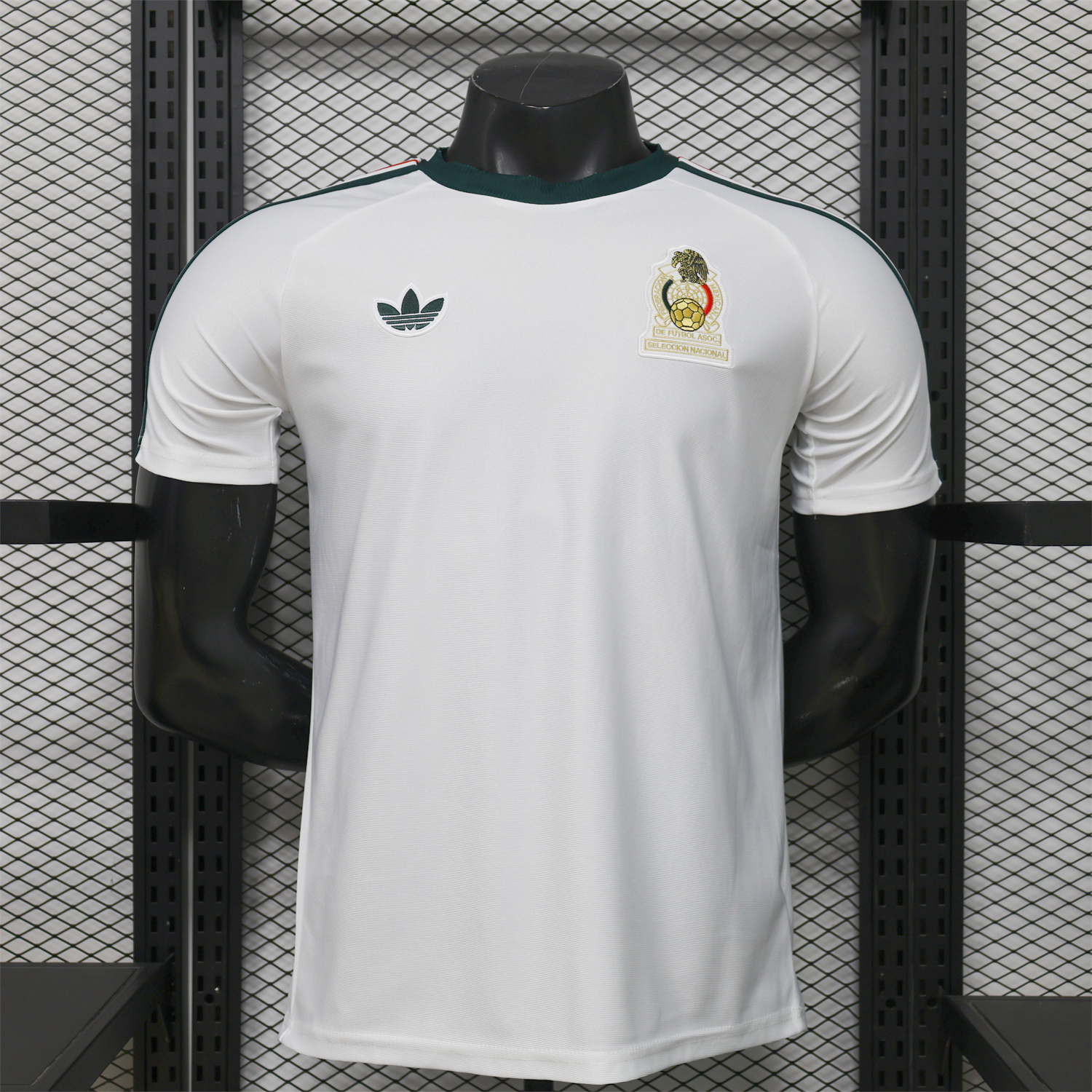AlphaJersey-Mexico 2026 Terrace Icon Retro Logo White Jersey - Player Version