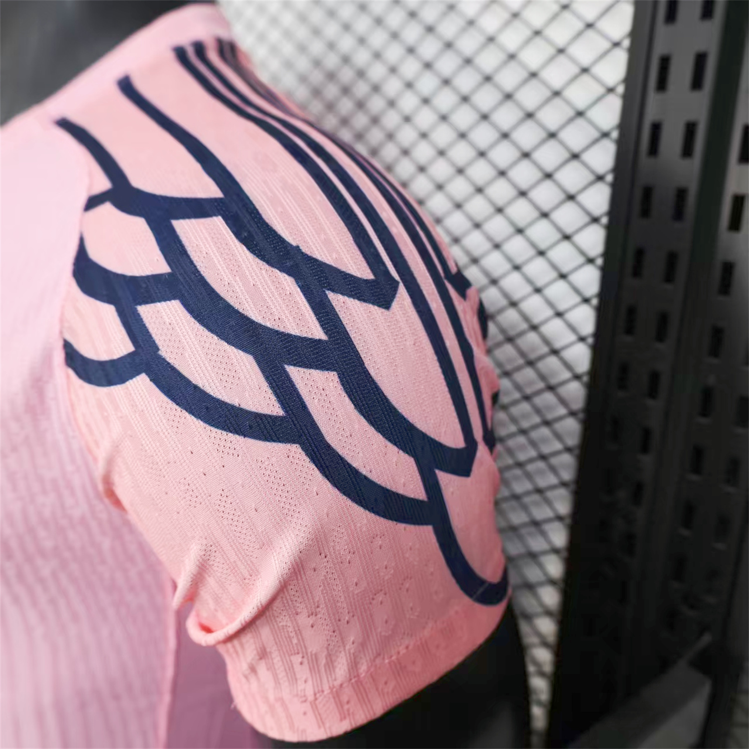 AlphaJersey-Paris Saint-Germain PSG 25-26 Pink Special Jersey - Player Version