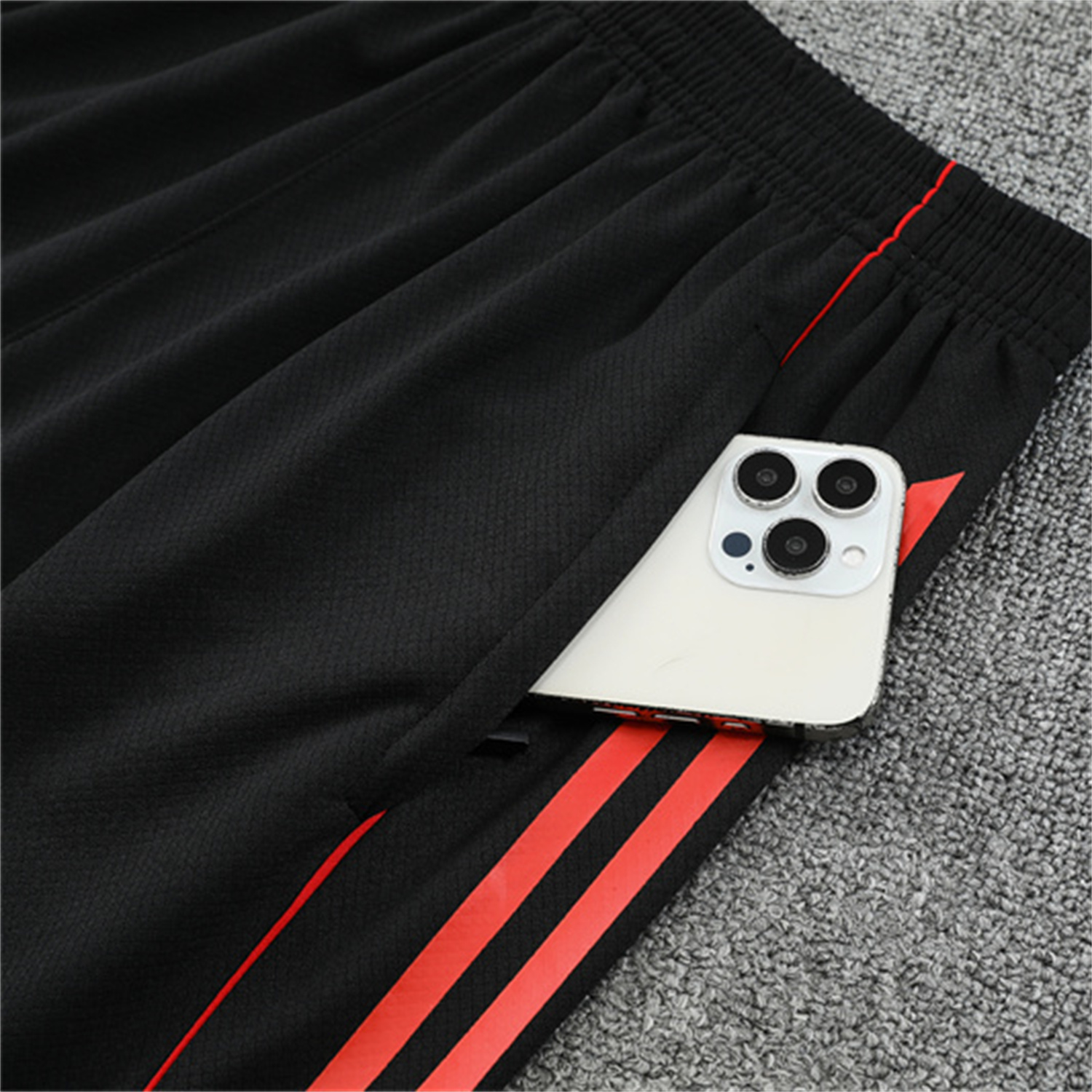 AlphaJersey-Manchester United 25-26 Kids Short-Sleeve Training Set - Red Camouflage Top & Black Shorts