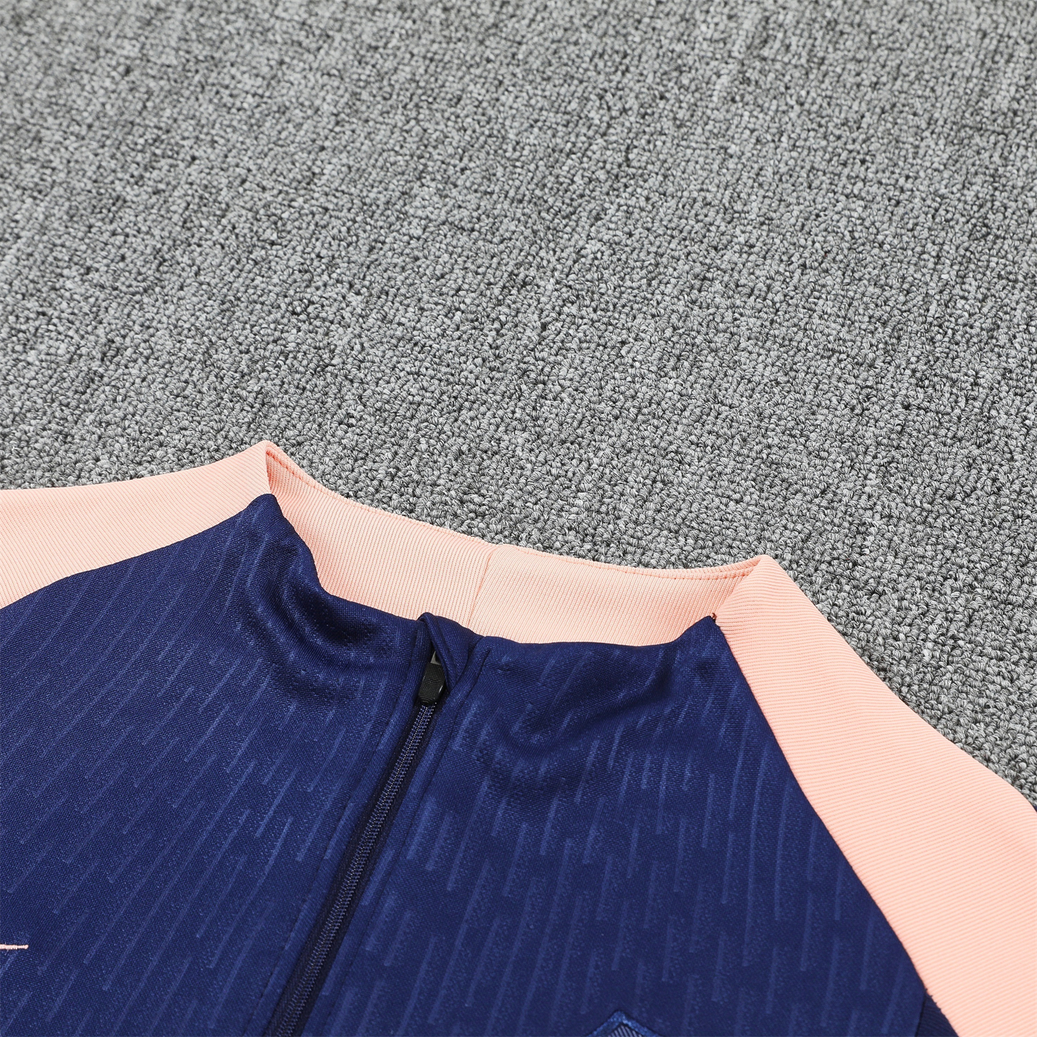 AlphaJersey-France 2026 Long Sleeve Training Set - Dark With Pink Top and Pants