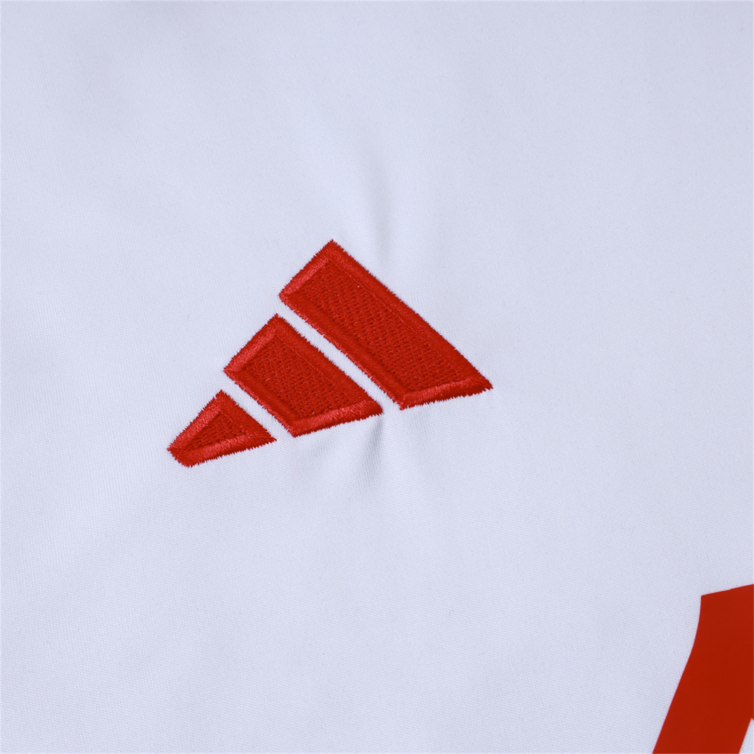 AlphaJersey-Liver.pool 25-26 Vest Training Set - White Vest & Black Shorts