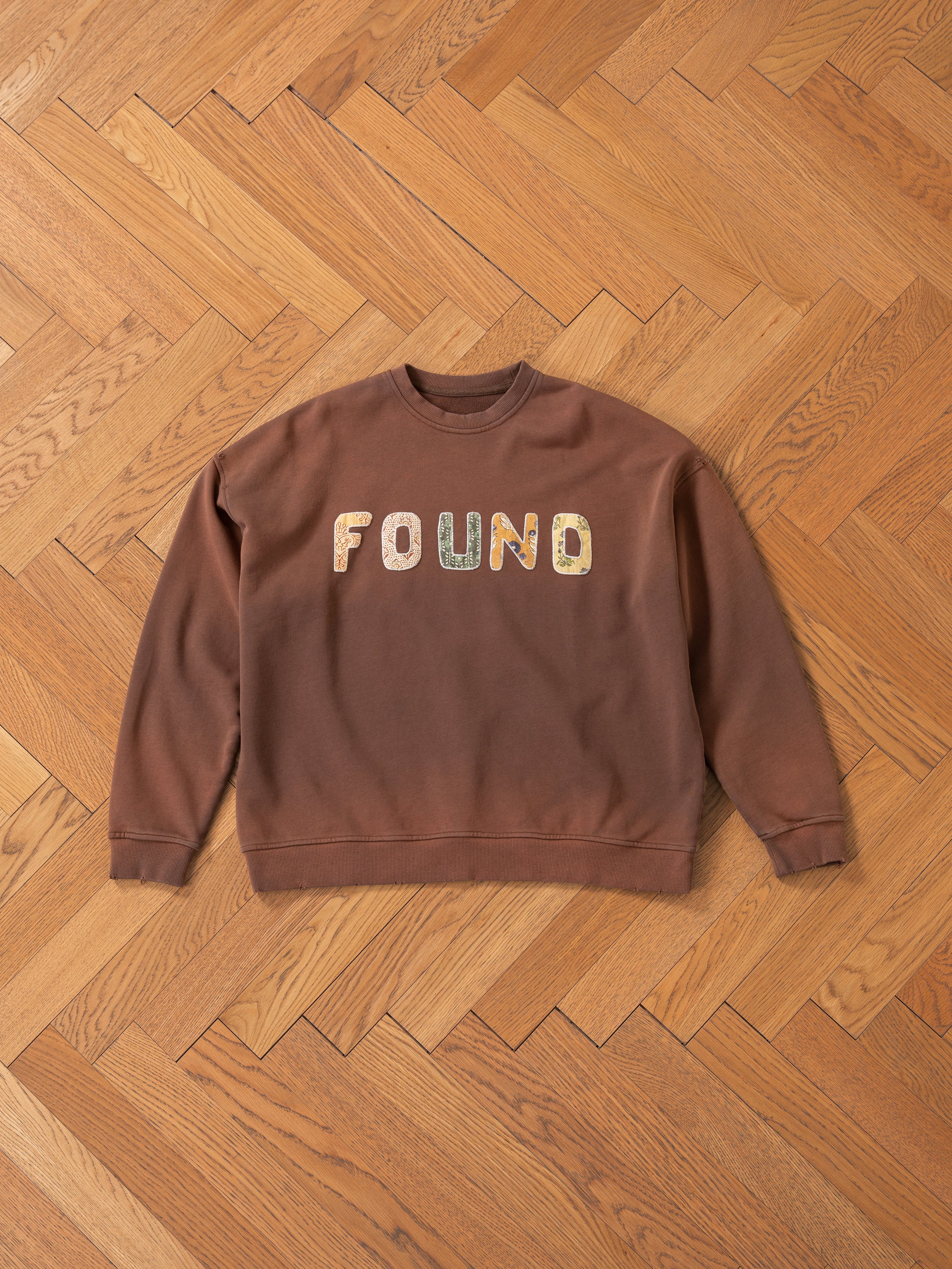 Patterned Logo Crewneck | Modern Menswear by yycbvcnbmmnbm