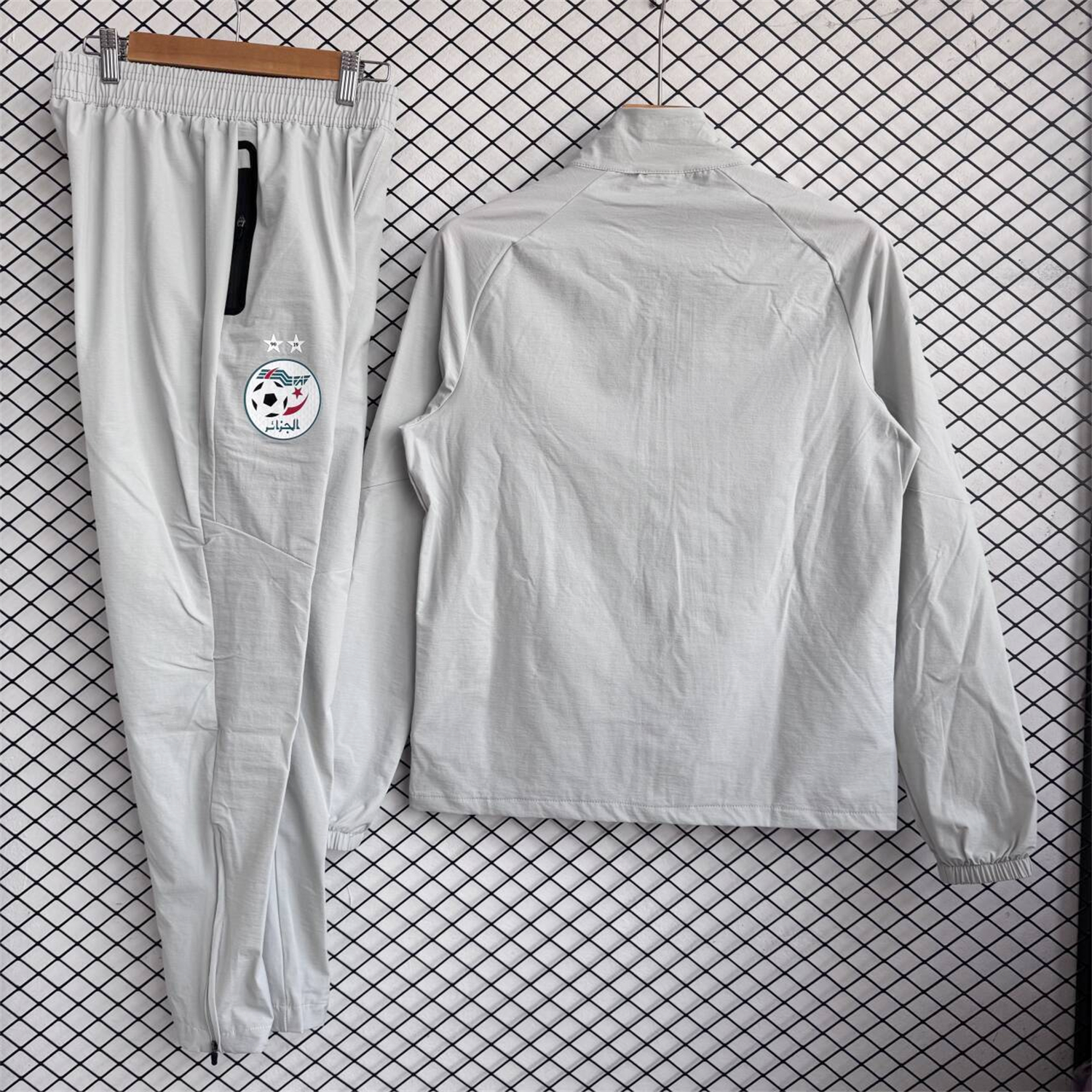 AlphaJersey-Algeria 25-26 Windbreaker Training Set - Light Grey Top and Pants