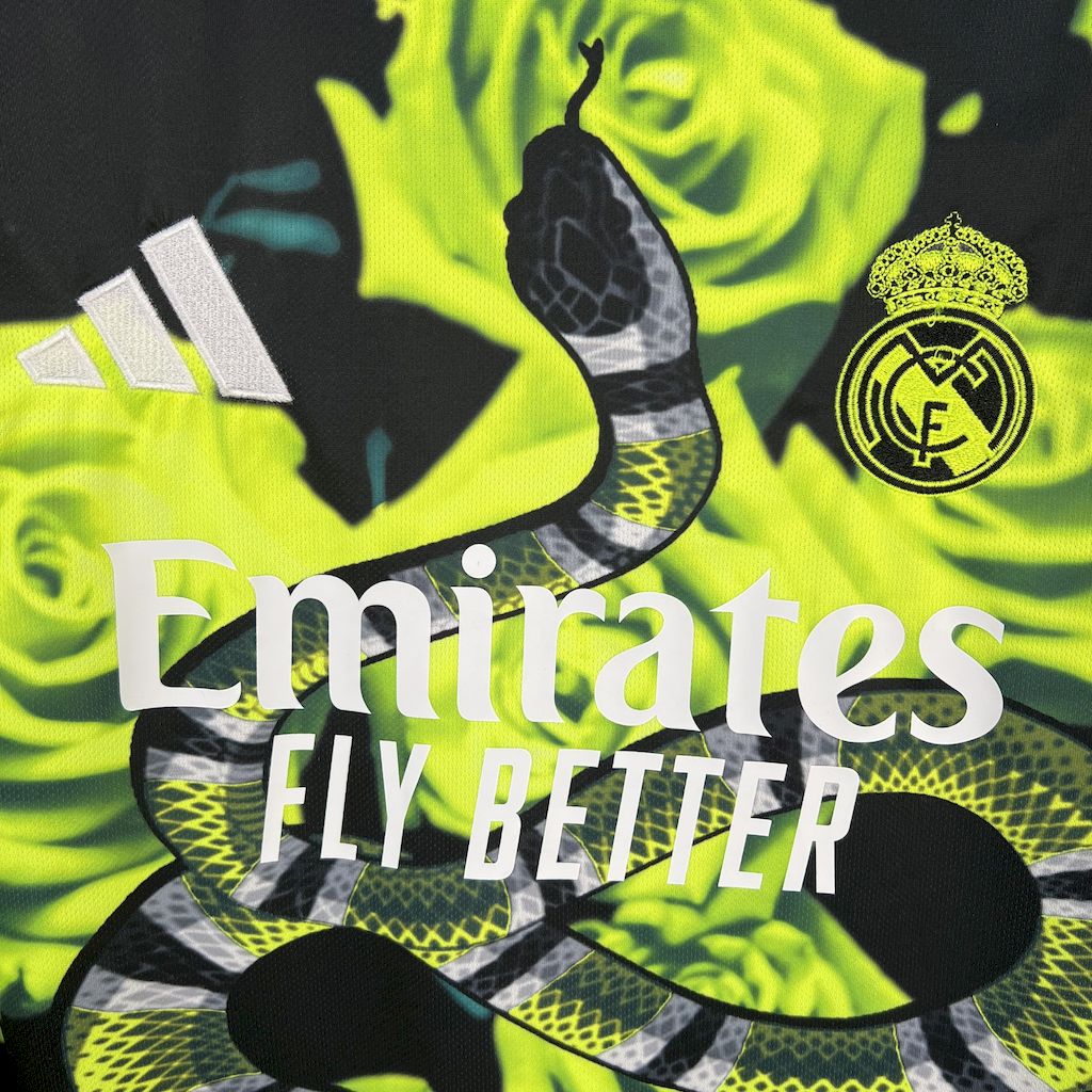 AlphaJersey-Real Madrid 25-26 Snake and Green Flowers Black Jersey - Fans Version