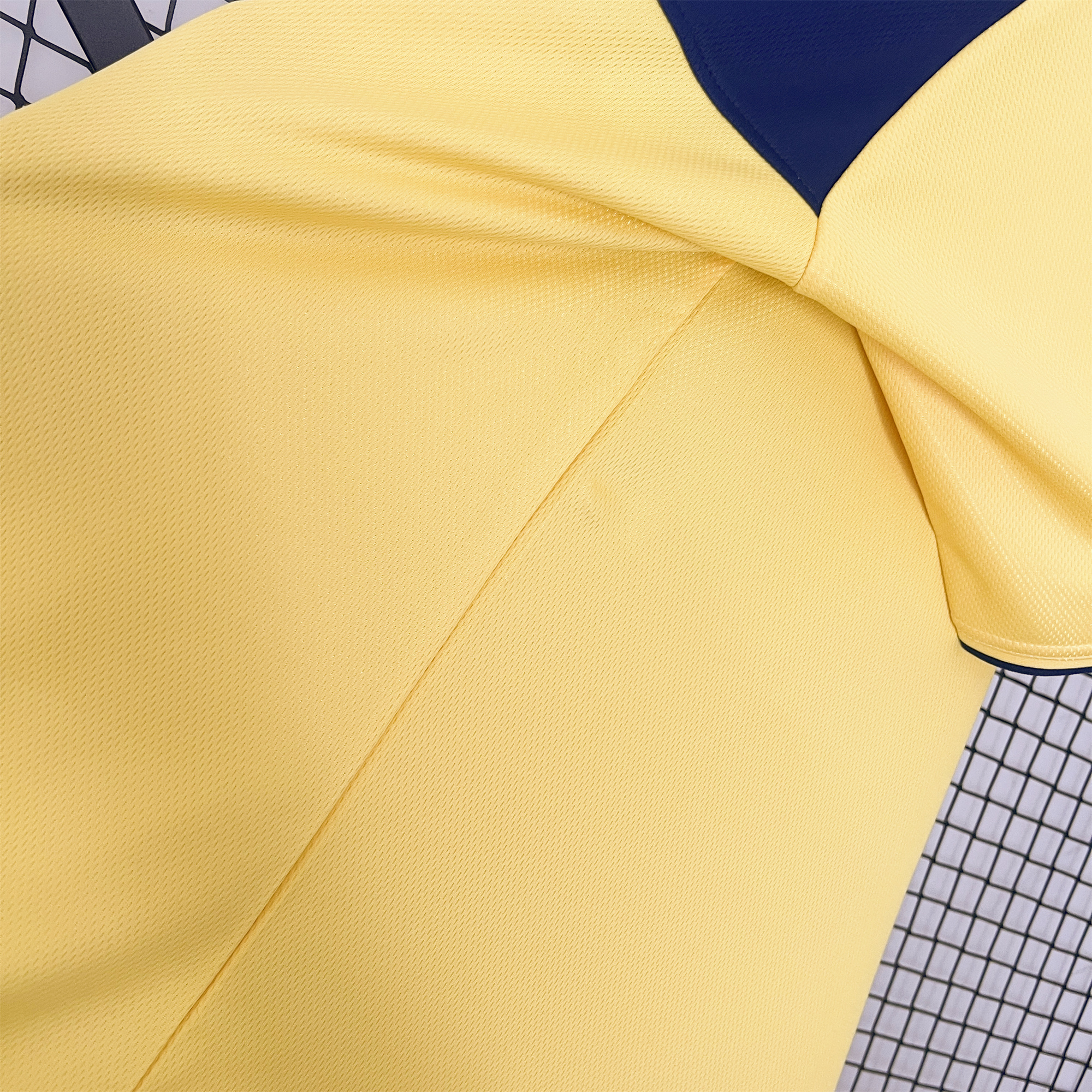 AlphaJersey-Retro S-c-o.t l.a-n.d 2002 Away Jersey