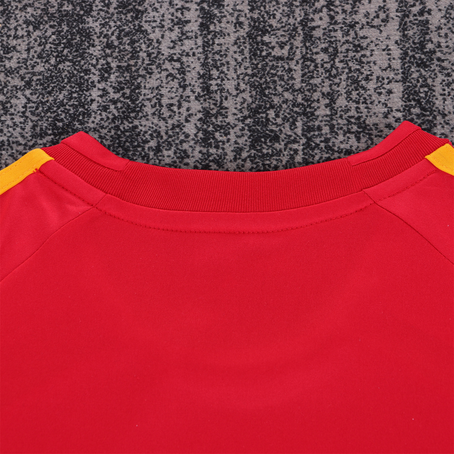 AlphaJersey-Retro Spain 2008 Home Kids Kit