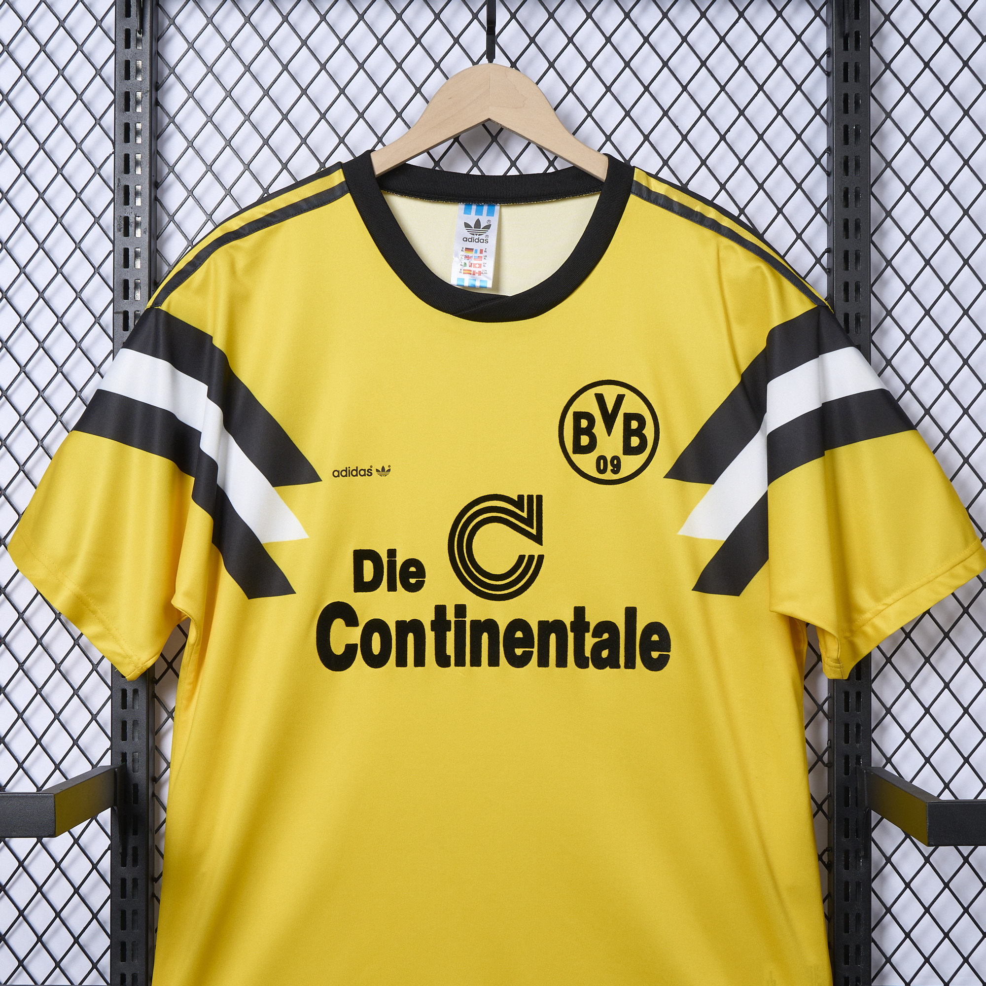 AlphaJersey-Dortmund Retro 1989 Home Shirt