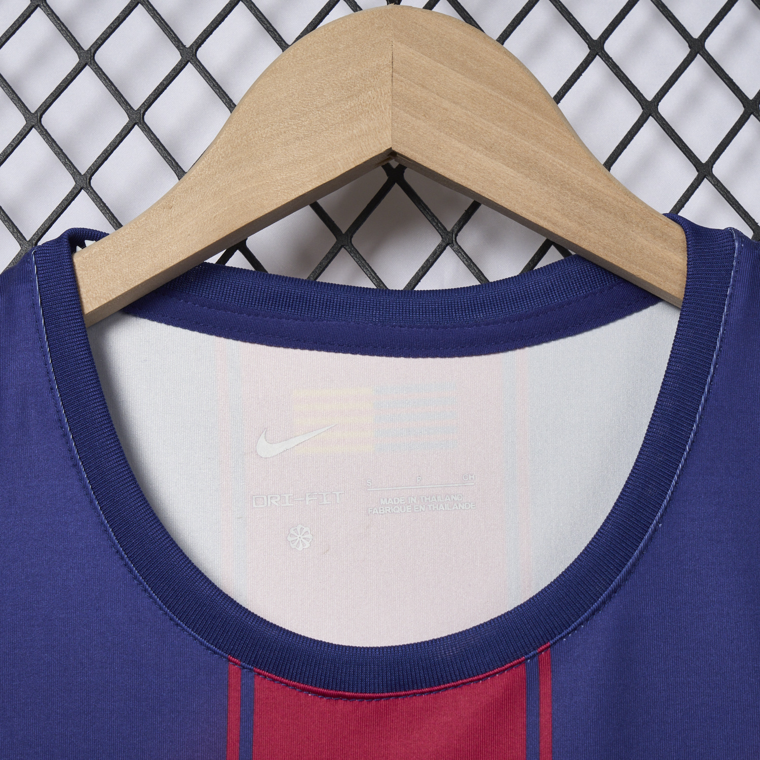 AlphaJersey-Women's Barcelona 25-26 Home Yoga Vest