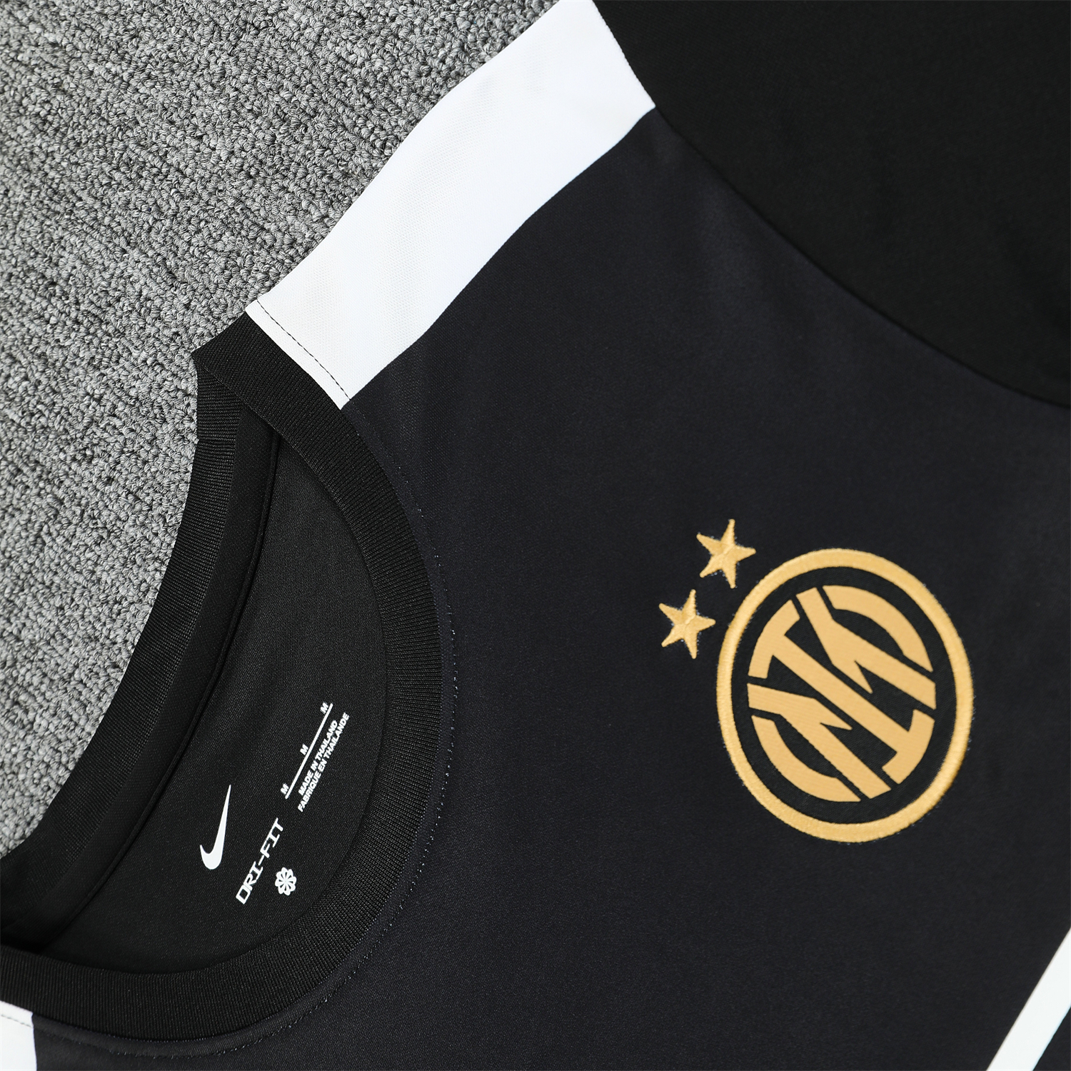 AlphaJersey-Inter Milan 25-26 Short-Sleeve Training Set - Black Top & Black Shorts