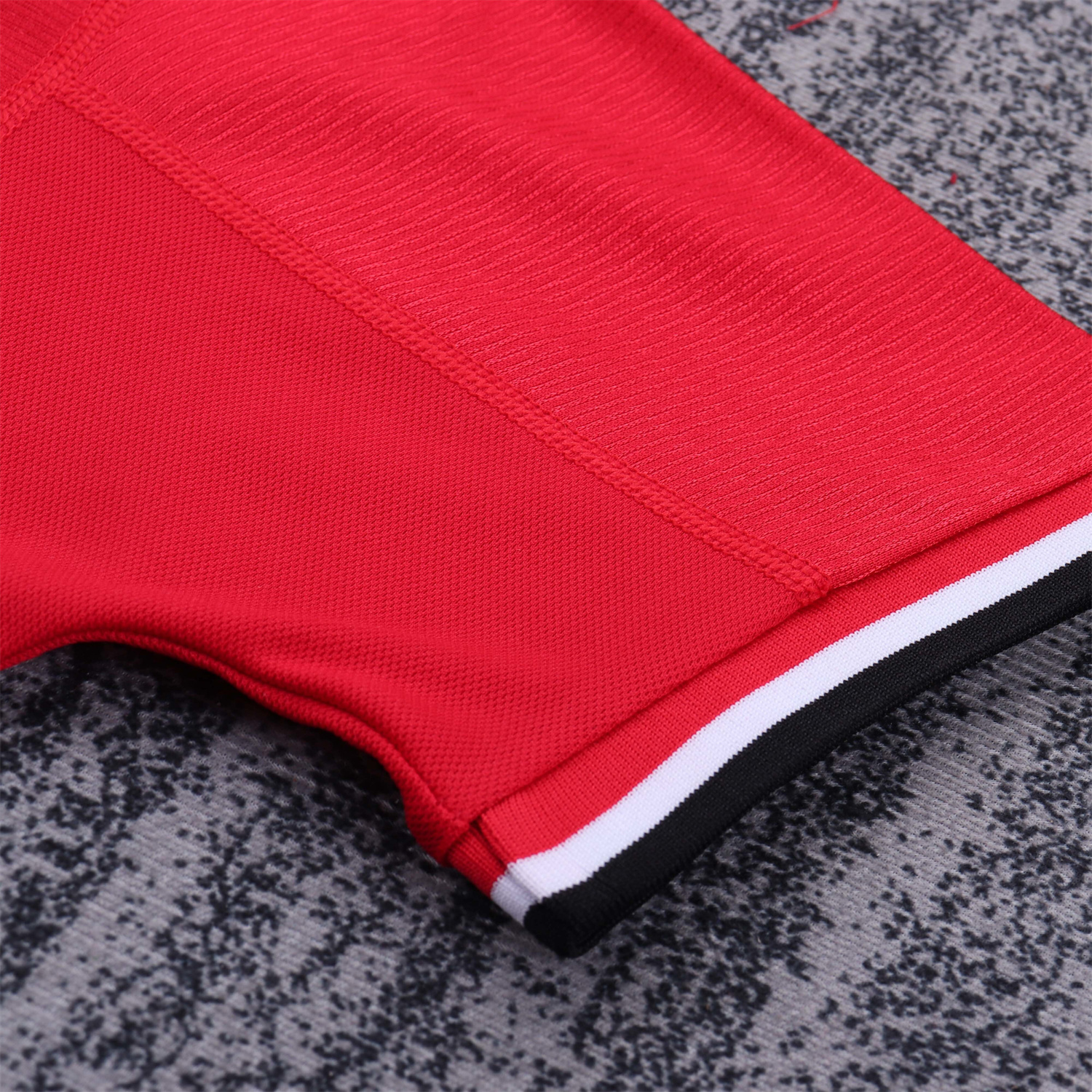 AlphaJersey-Retro Manchester United 2000-02 Home Kids Kit
