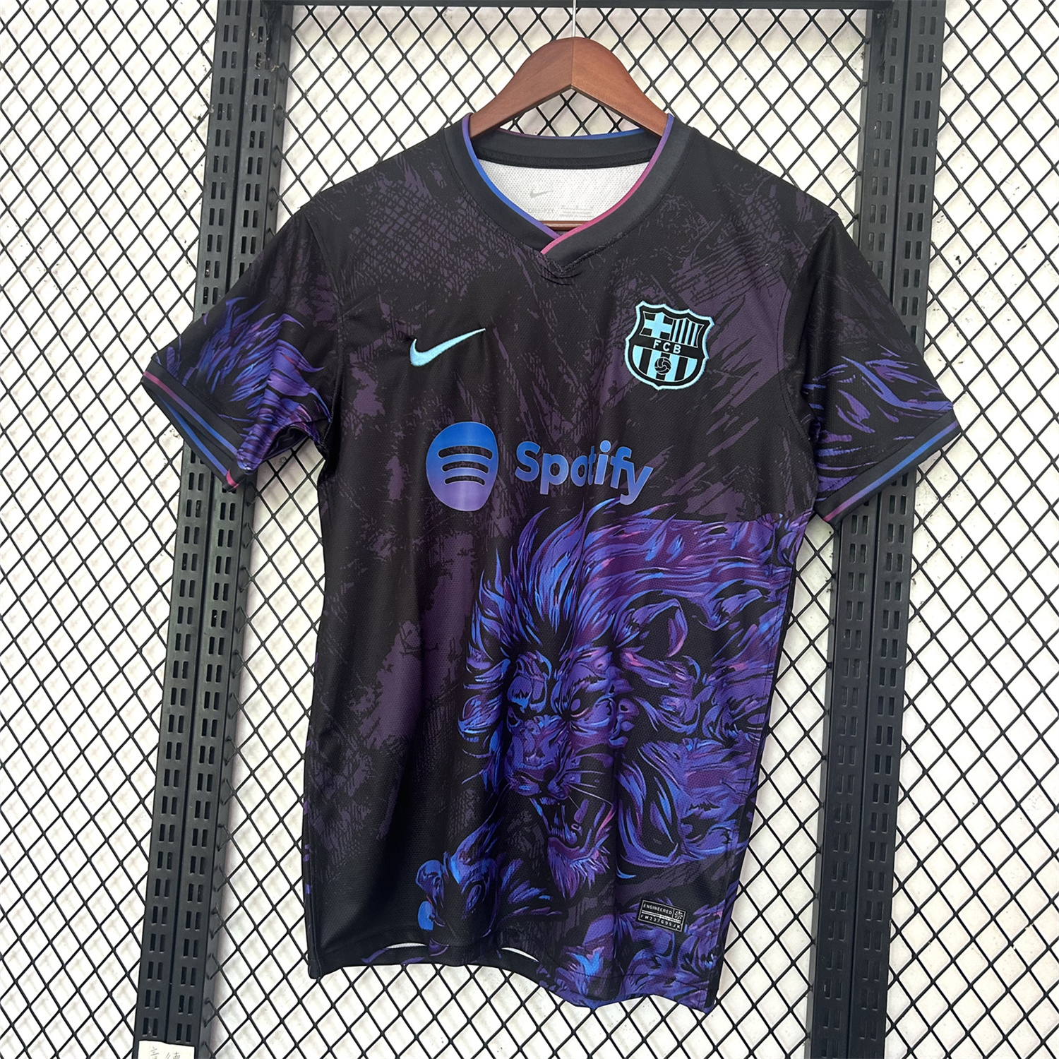 AlphaJersey-Barcelona 25-26 Purple Lion Black Jersey - Fans Version