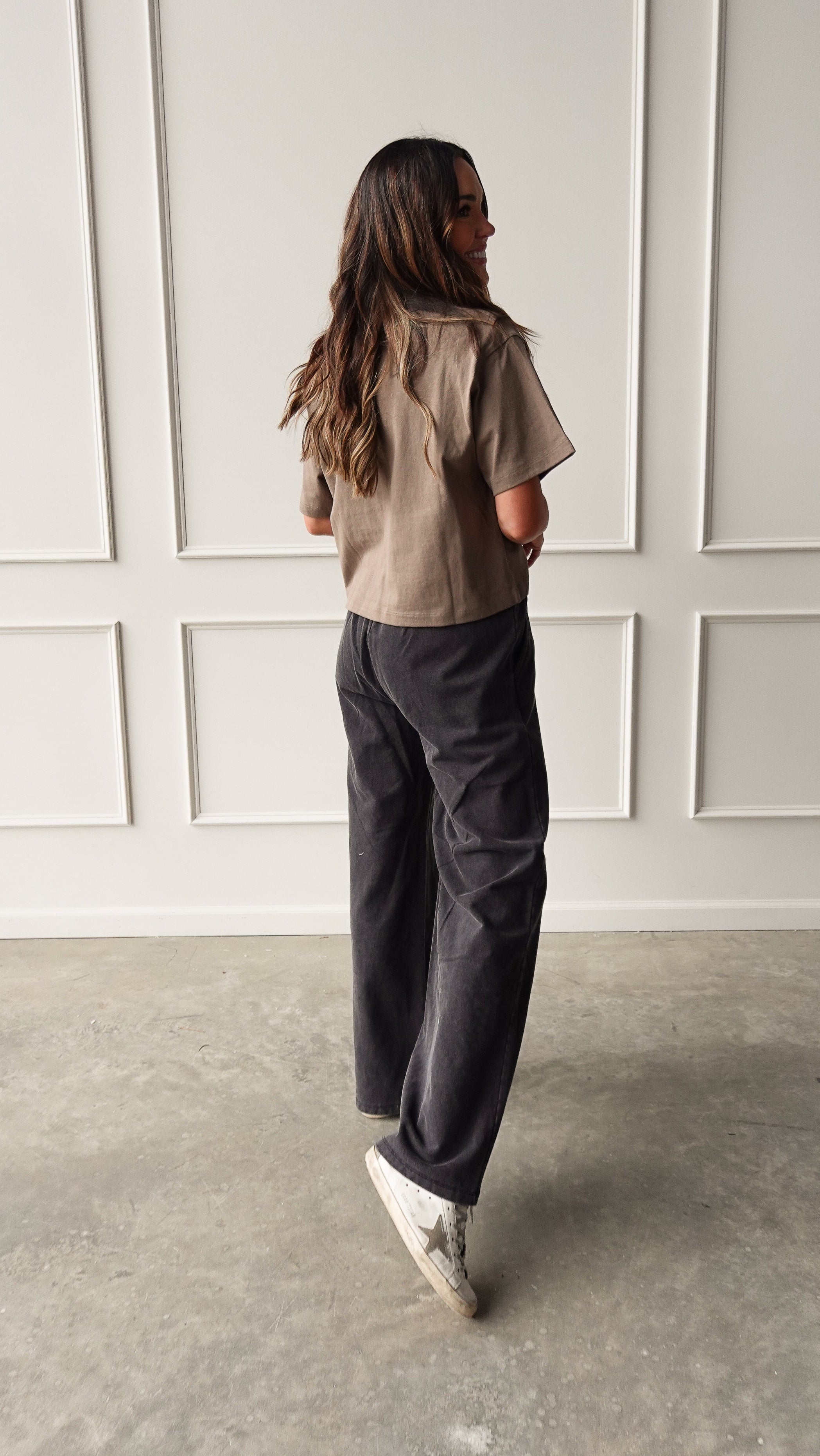 Olive Short Sleeve Linen Tee | Elegant Women's Fashion by coolavocek