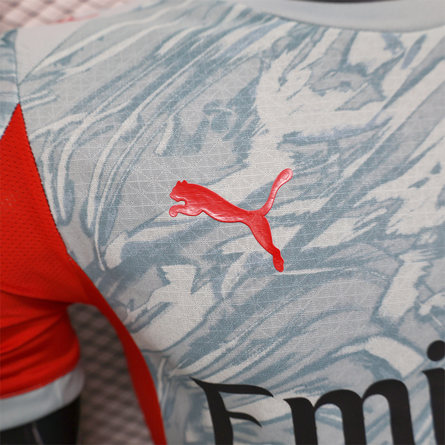 AlphaJersey-AC Milan 25-26 Goalkeeper Home Jersey - Player Version