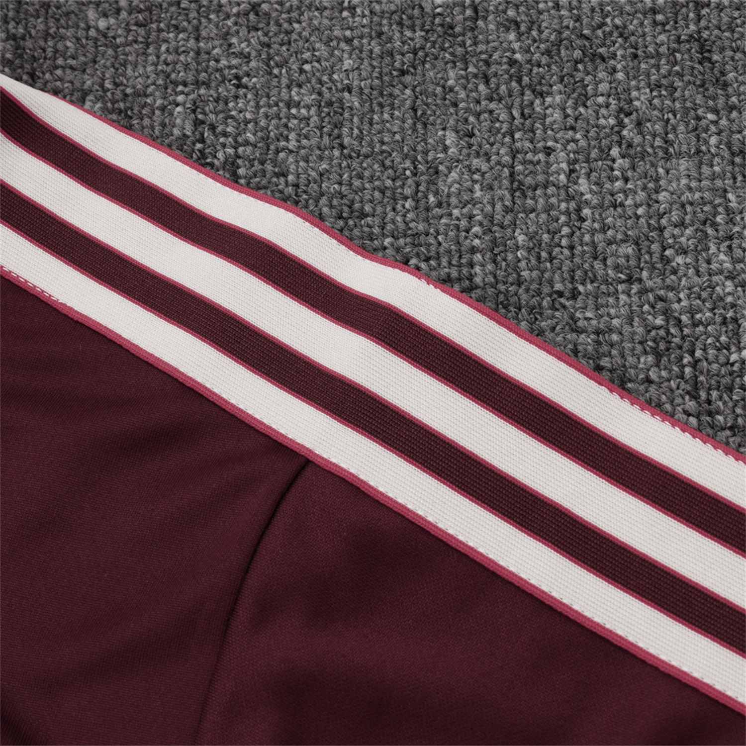 AlphaJersey-Bayern Munich 25-26 Throwback Trefoil Long Sleeves Training Set - Deep Red