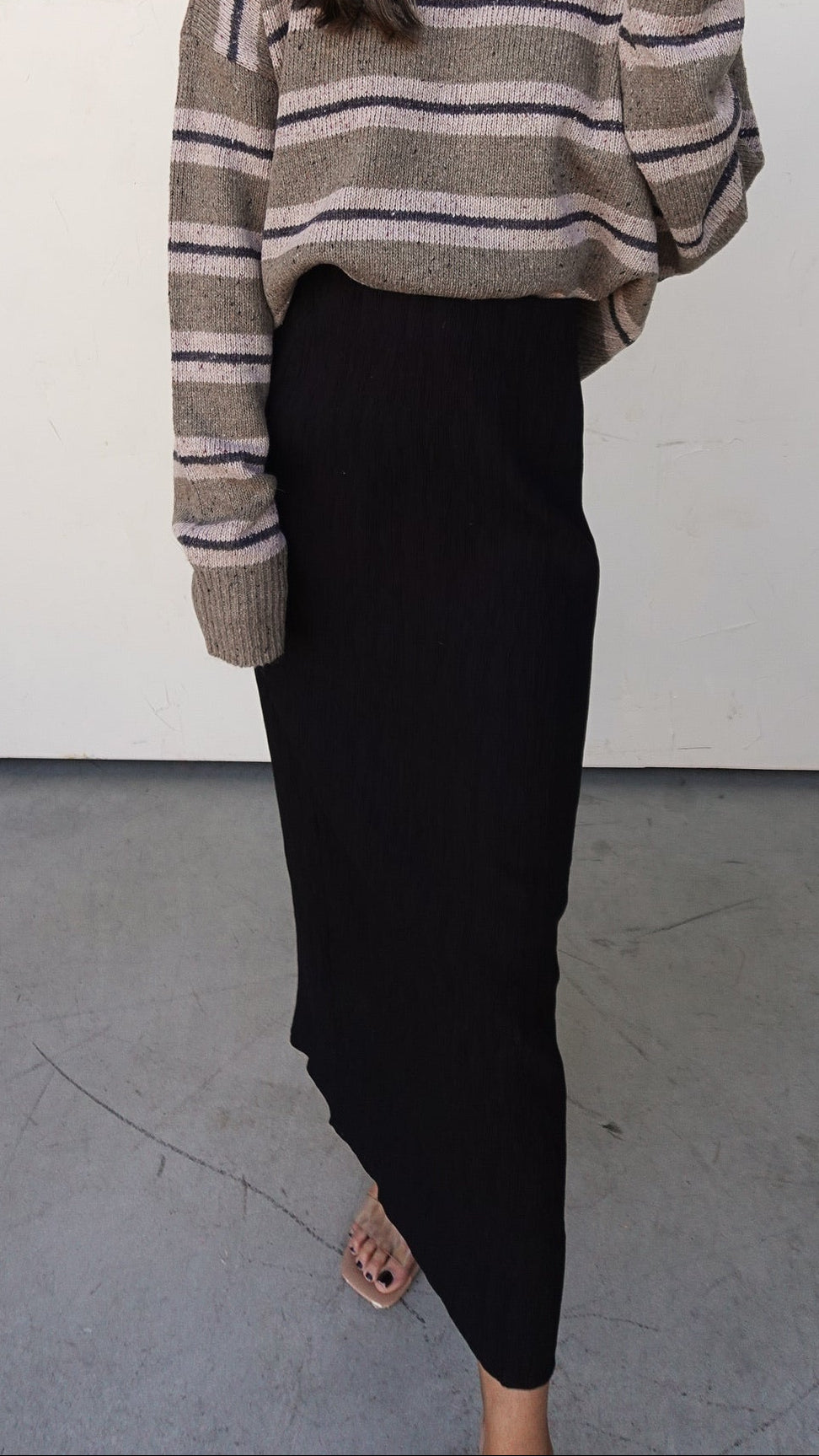 Black Textured Maxi Skirt | Elegant Women's Fashion by coolavocek