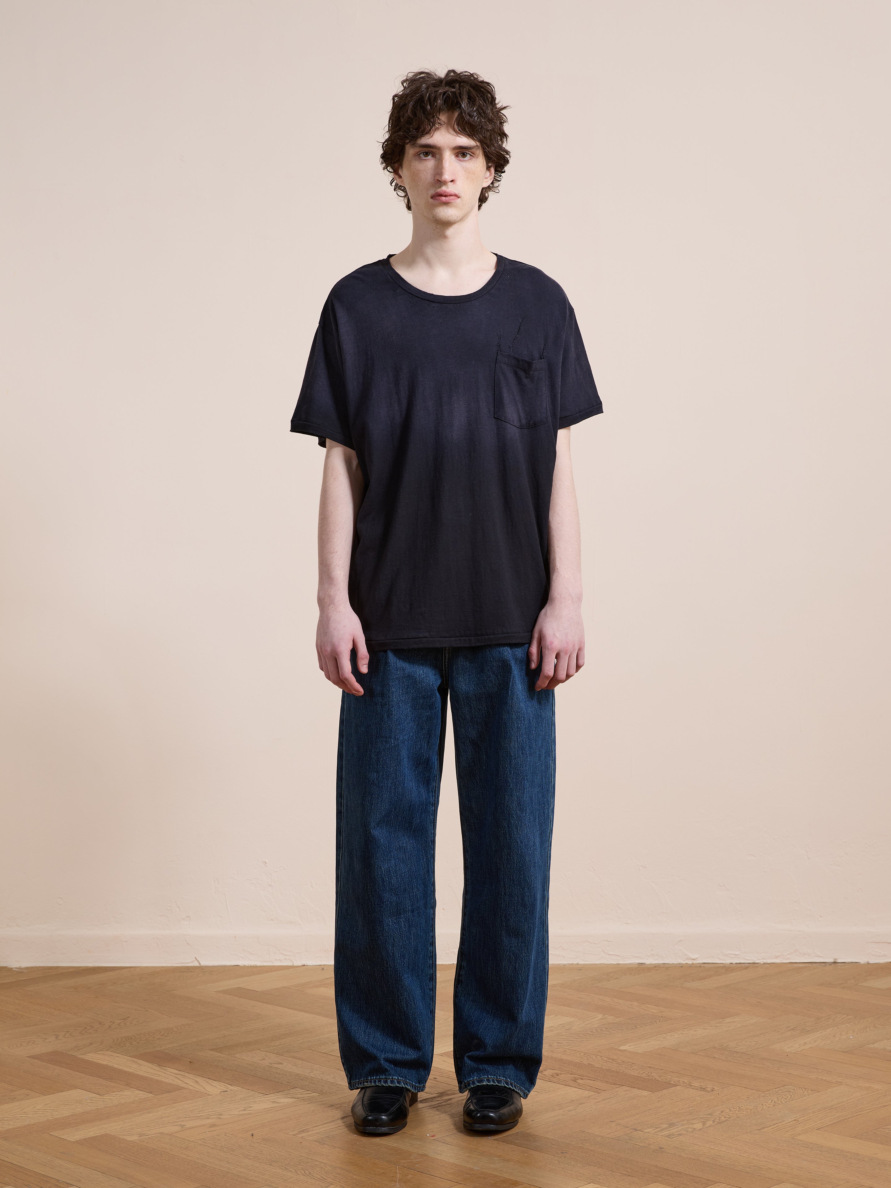 Weathered Pocket Tee | Modern Menswear by yycbvcnbmmnbm