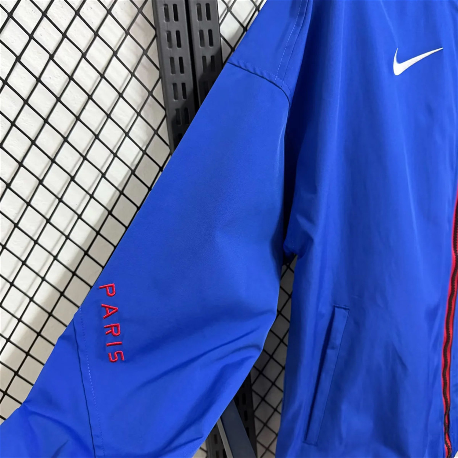 AlphaJersey-Paris Saint-Germain PSG 25-26 Windbreaker Jacket - Blue