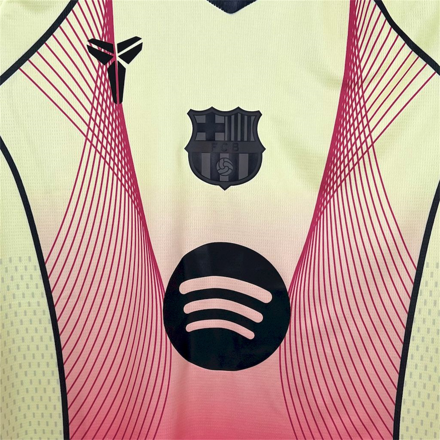 AlphaJersey-Barcelona 25-26 T90 Red Lines Yellow Special Jersey - Fans Version