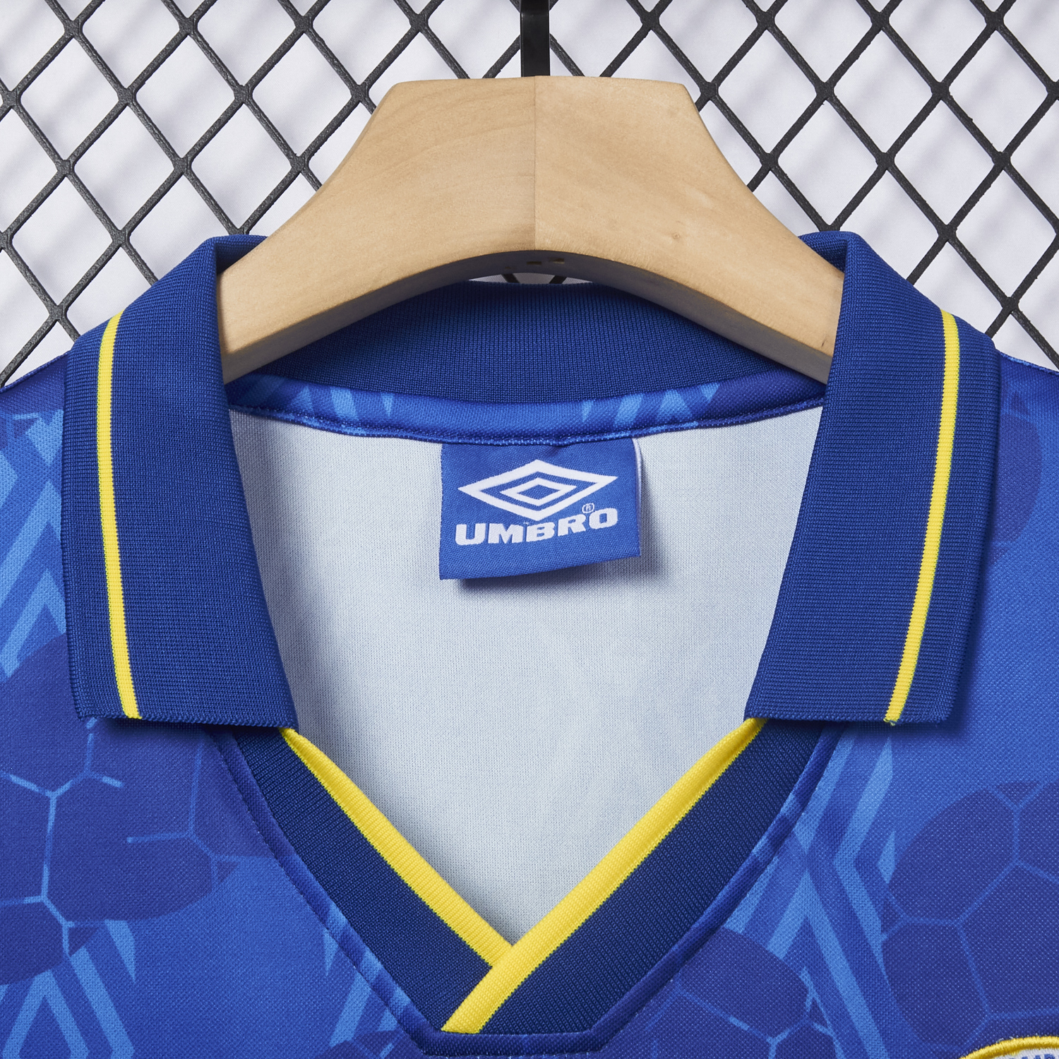 AlphaJersey-Retro Colombia 1994 Away Jersey