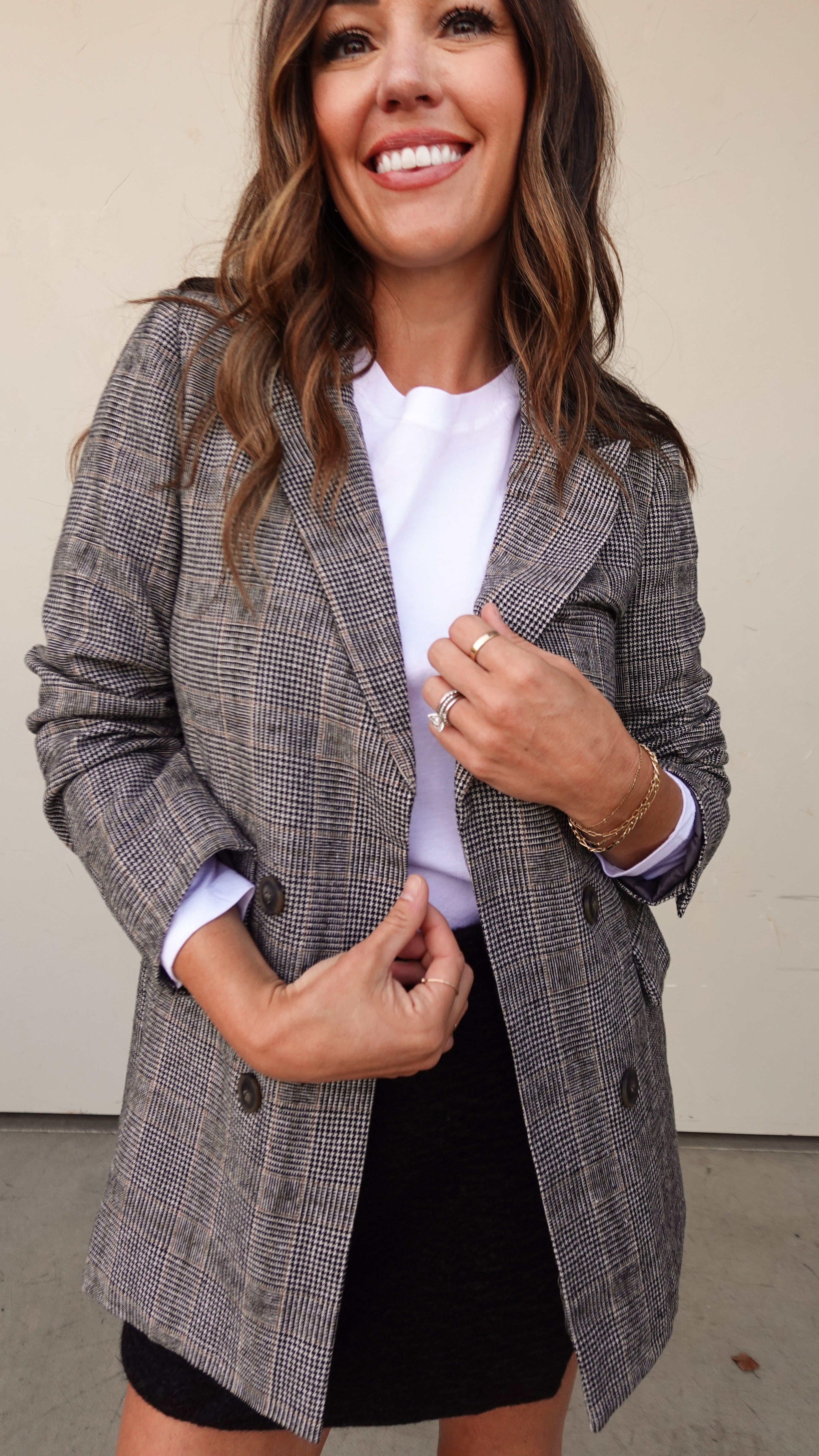 White Relaxed Long Sleeve Tee | Elegant Women's Fashion by coolavocek