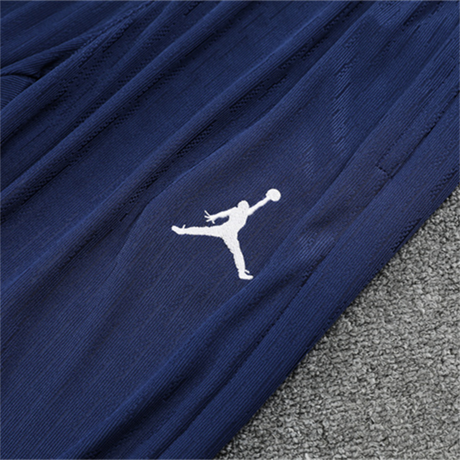 AlphaJersey-Paris Saint-Germain PSG 25-26 Long Sleeves Training Set - Red Top & Royal Blue Pants