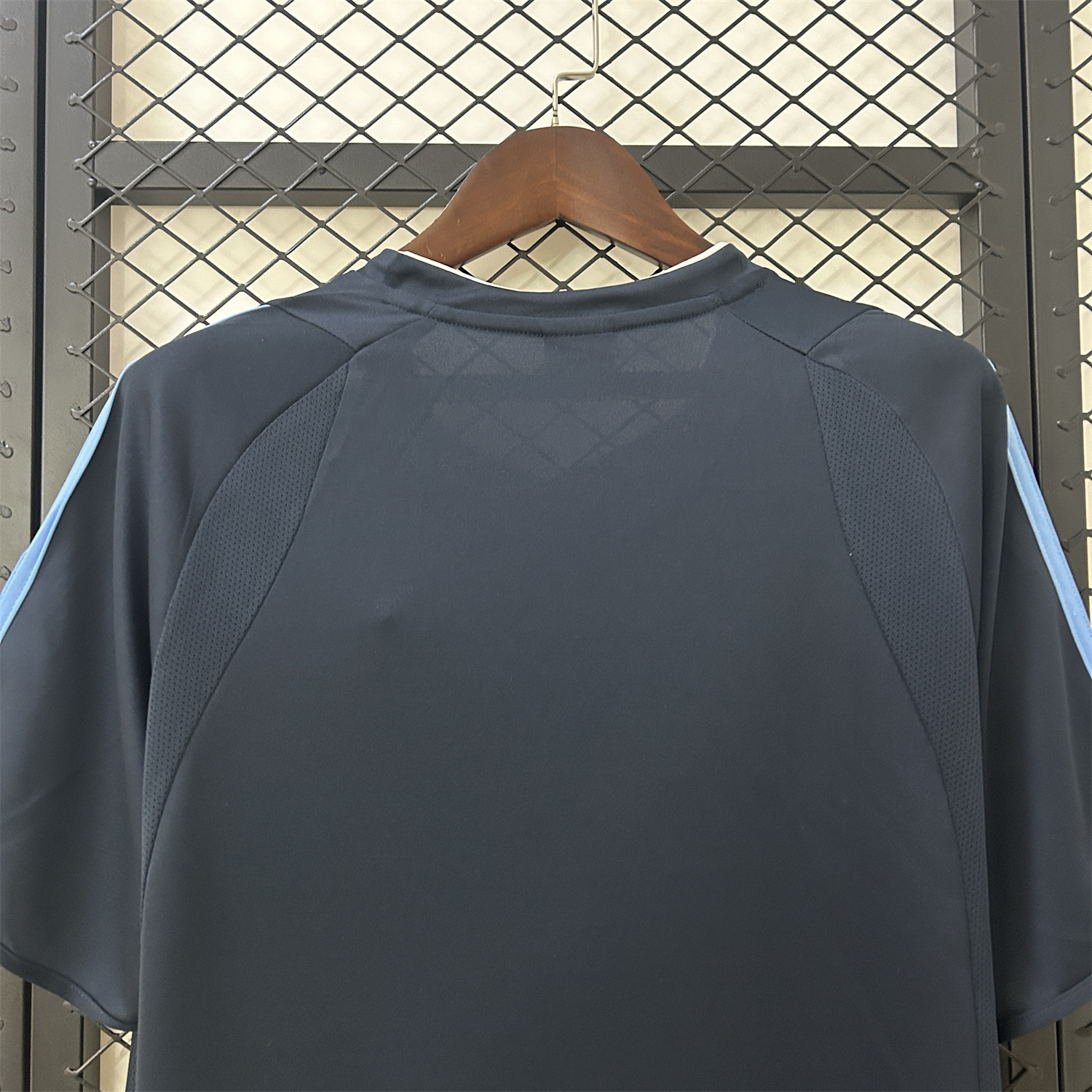 AlphaJersey-Retro Real Madrid 2003-04 Away Jersey