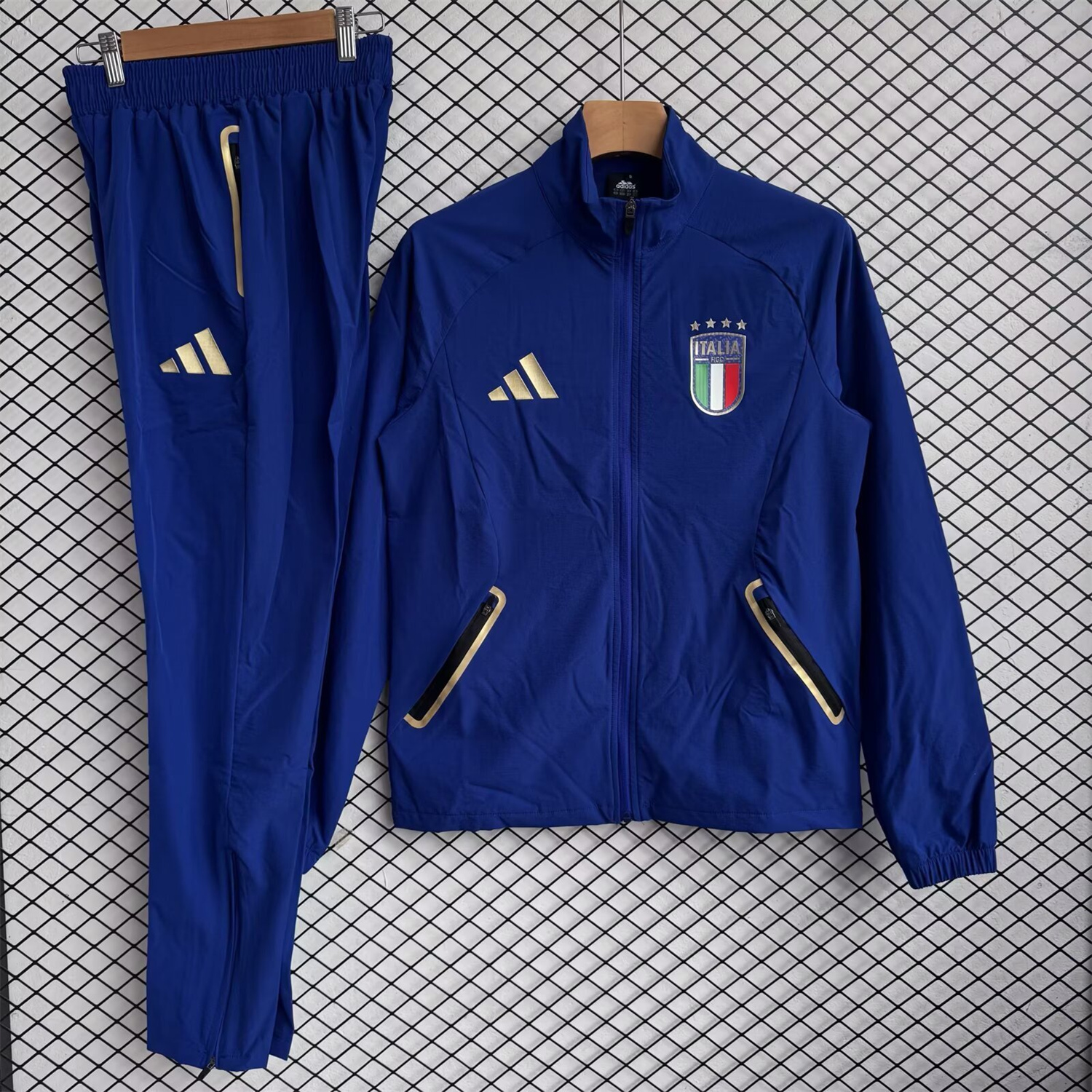 AlphaJersey-Italy 2026 Windbreaker Training Set - Dark Blue Top and Pants