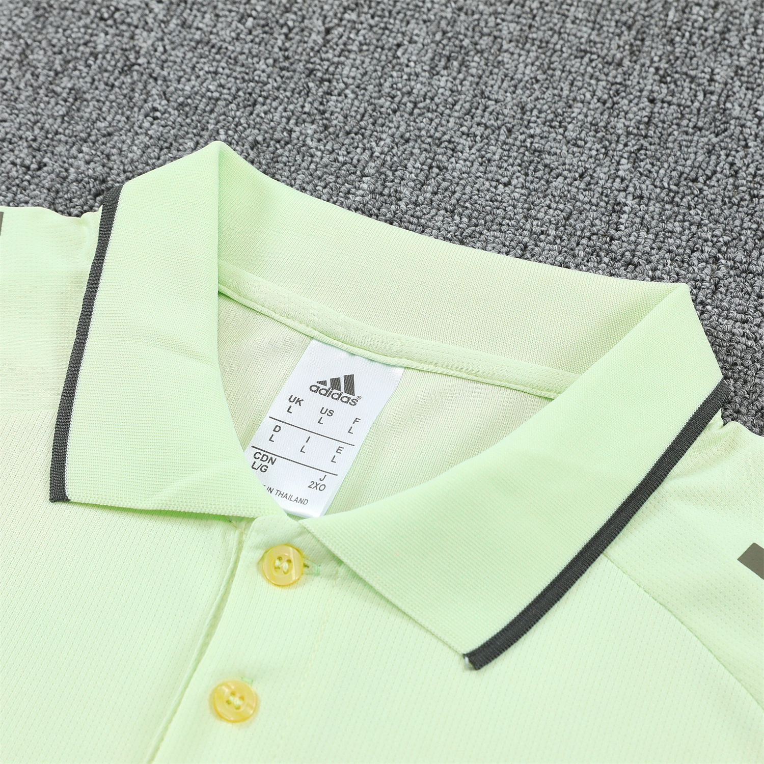 AlphaJersey-Real Madrid 25-26 POLO Short-Sleeve Training Set - Light Green Top and Dark Grey Pants