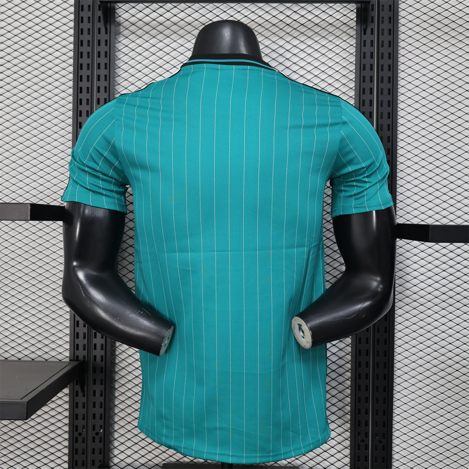 AlphaJersey-Liver.pool 25-26 Icon Range Travel Special Edition Cyan Jersey - Player Version