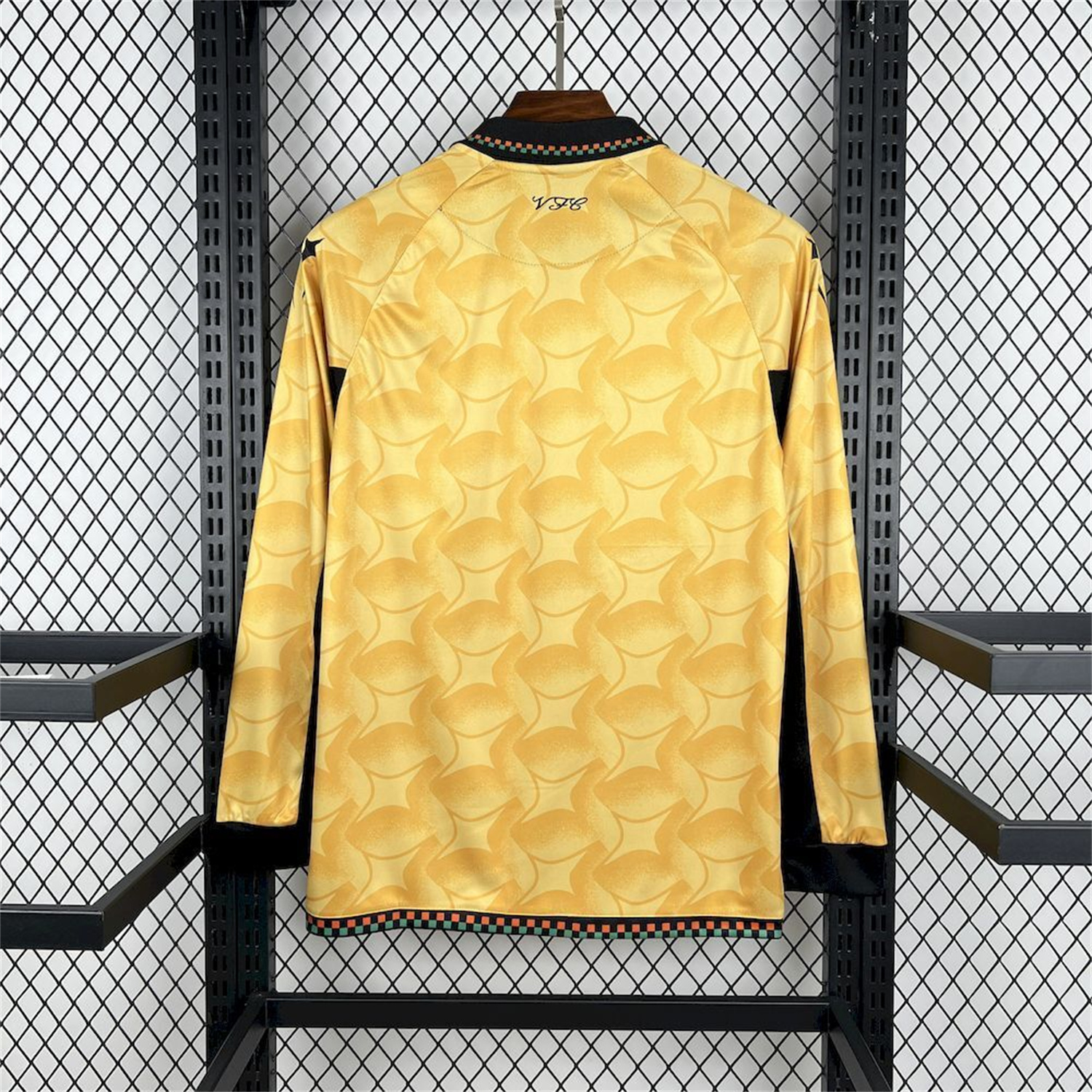 AlphaJersey-Venezia FC 25-26 Goalkeeper Yellow Unsponsored Long Sleeves Jersey - Fans Version