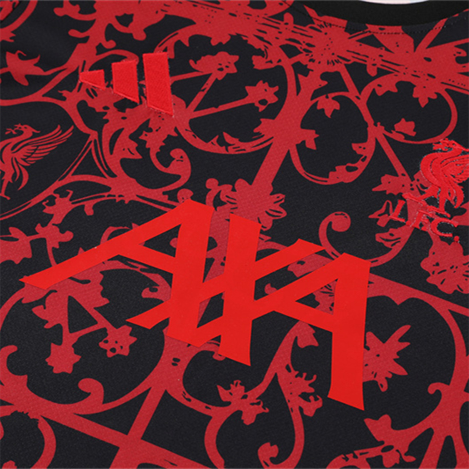 AlphaJersey-Liver.pool 25-26 Short-Sleeve Training Set - Red Camouflage Top & Black Shorts