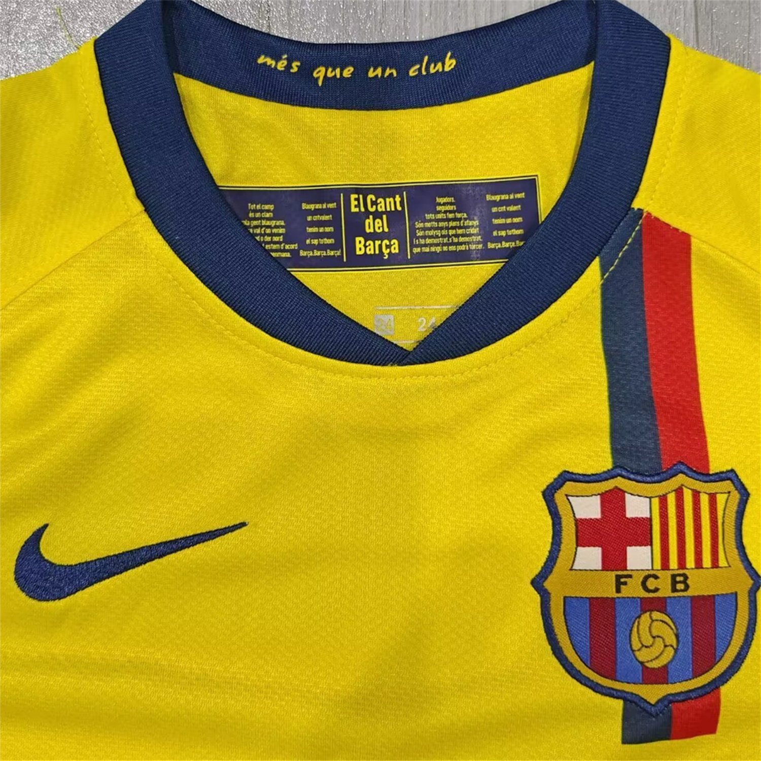 AlphaJersey-Retro Barcelona 2008-09 Away Kids Kit