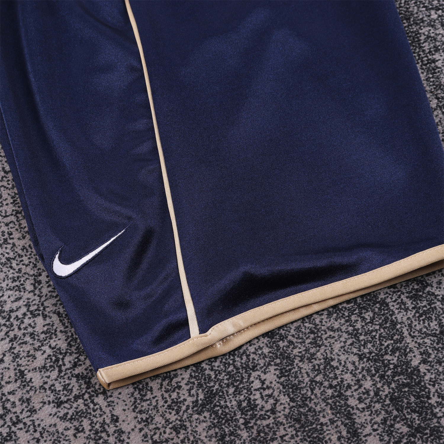 AlphaJersey-Retro Barcelona 2001-02 Away Kids Kit