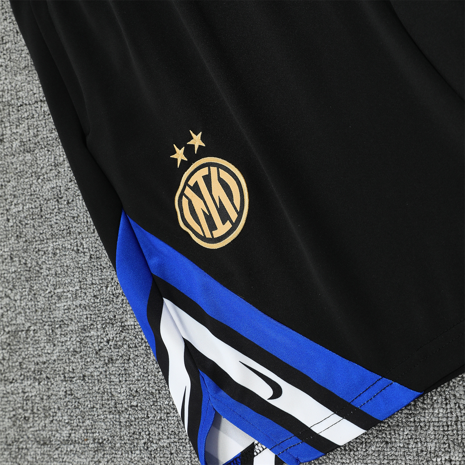 AlphaJersey-Inter Milan 25-26 Short-Sleeve Training Set - Black Top & Black Shorts