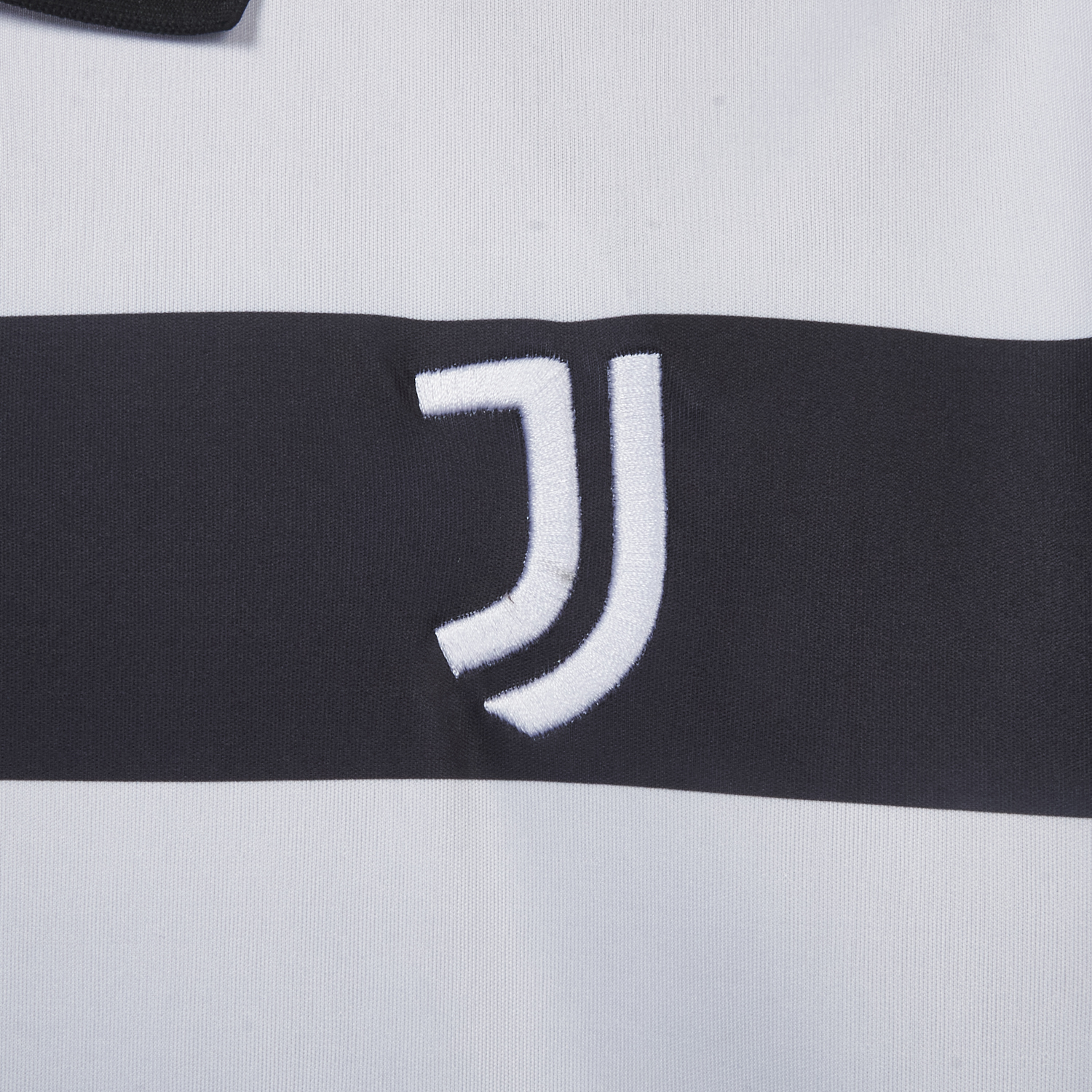 AlphaJersey-Juventus 25-26 Black and White Striped Special Jersey - Fans Version