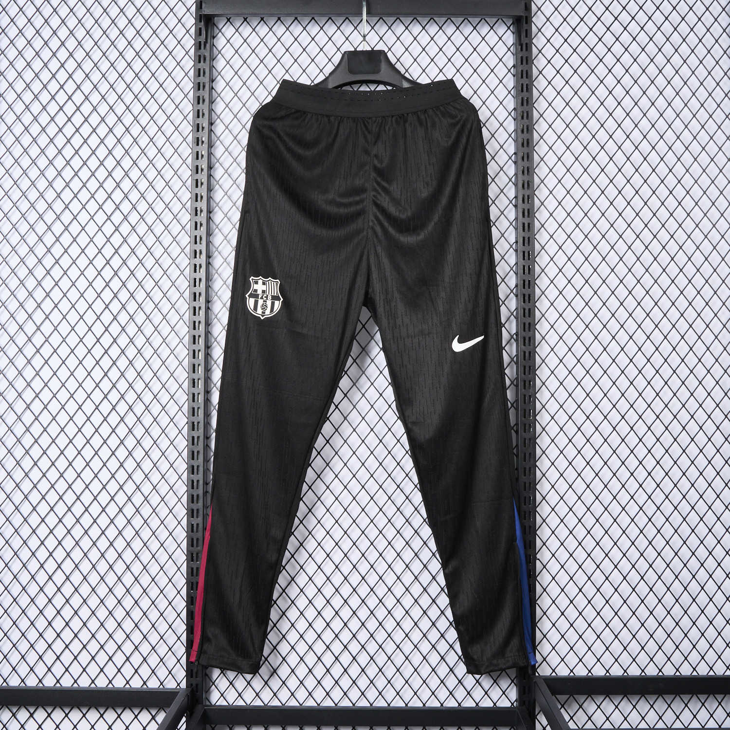 AlphaJersey-Barcelona 25-26 Black Training Pants - Player Version