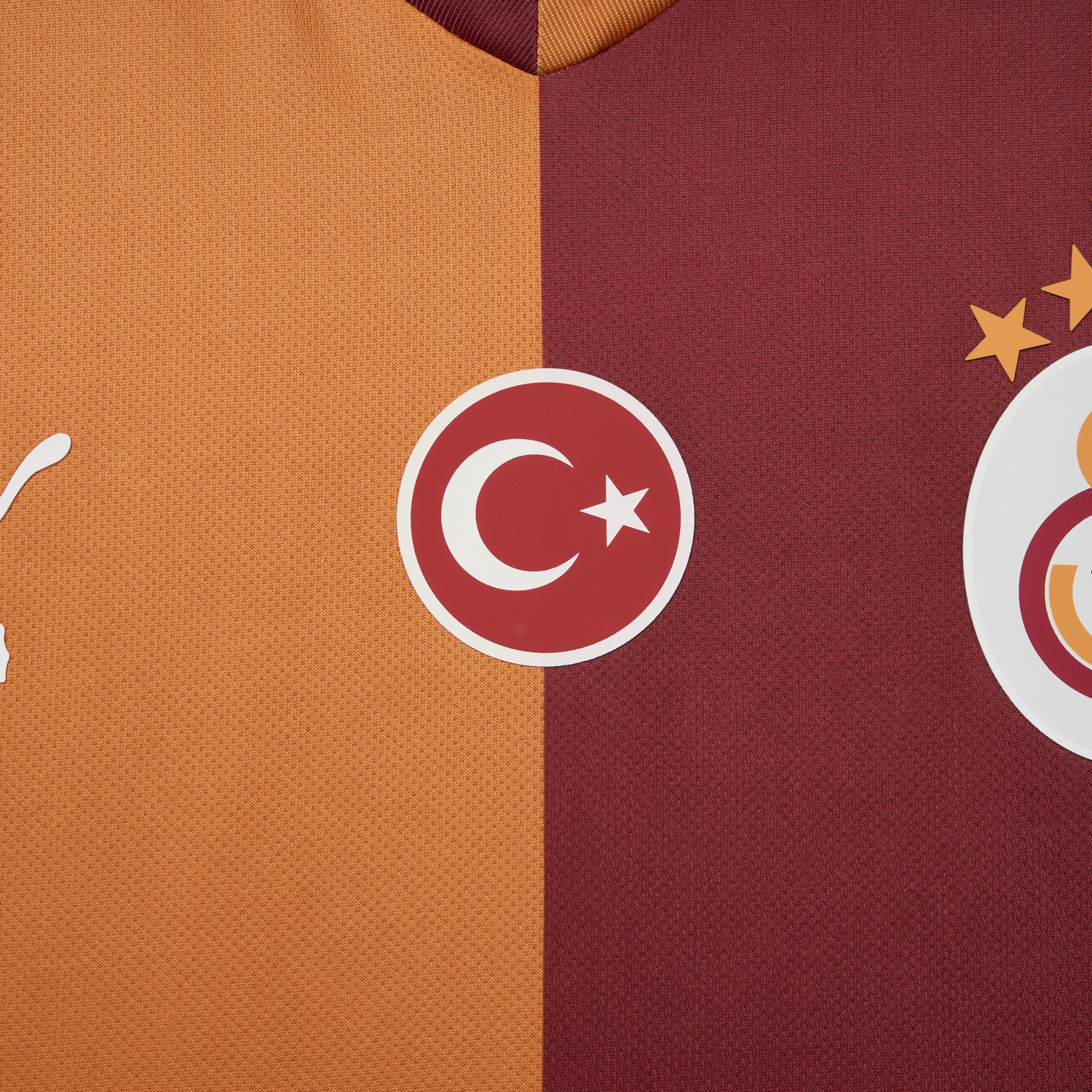 AlphaJersey-Galatasaray 25-26 Home Jersey with Five Stars - Fans Version